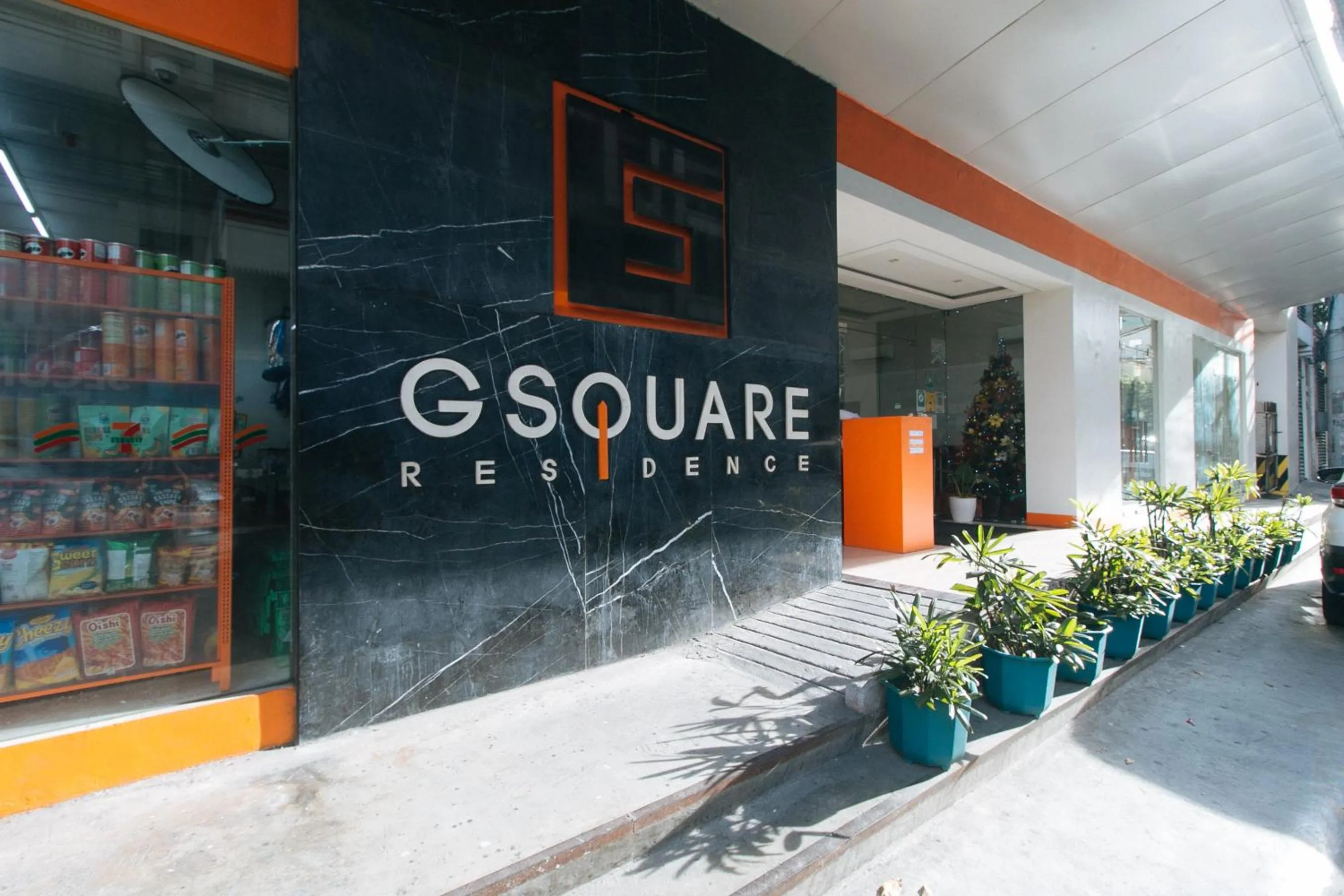 Property building in RedDoorz Plus near Nakpil St Taft Avenue