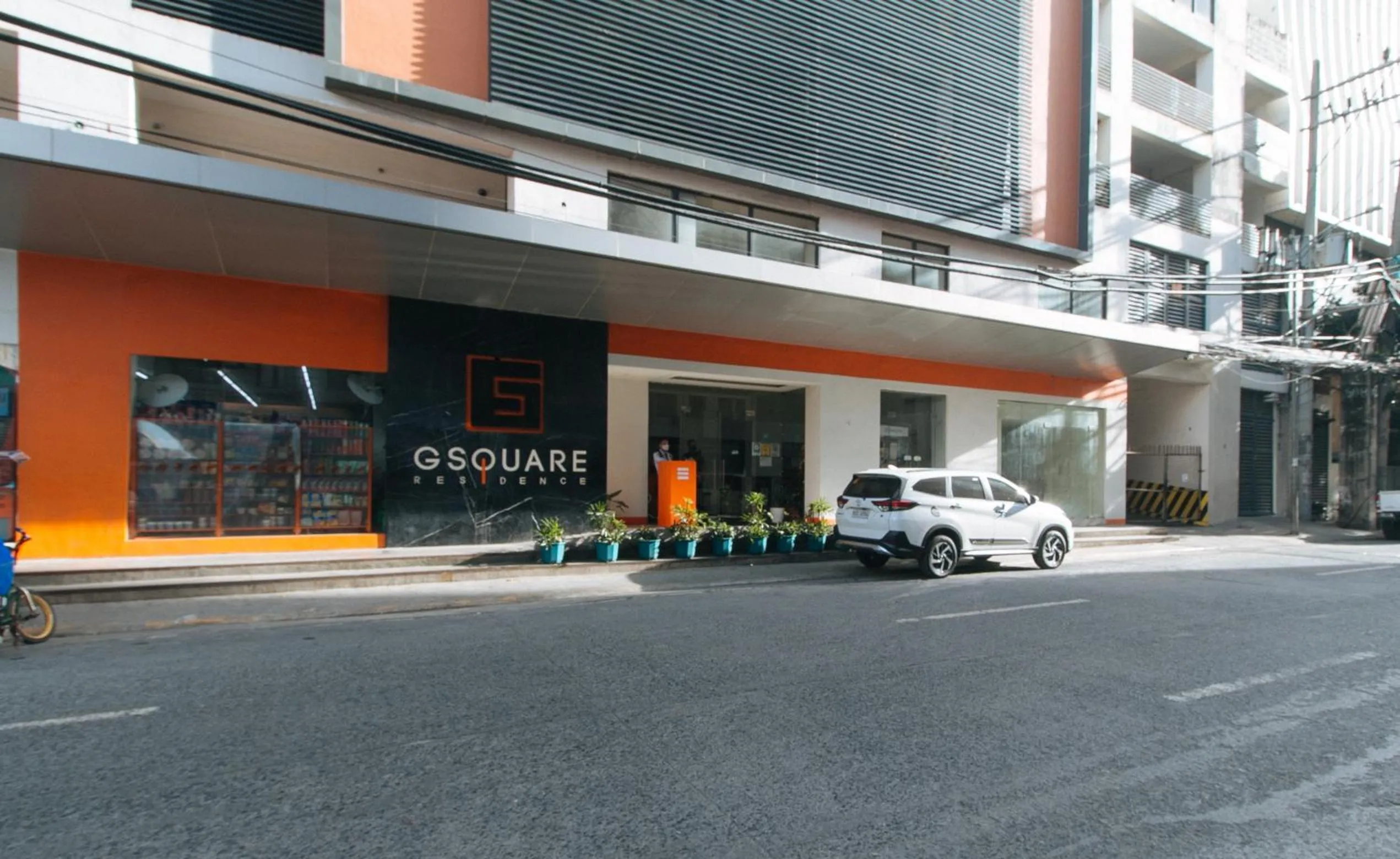 Property building in RedDoorz Plus near Nakpil St Taft Avenue