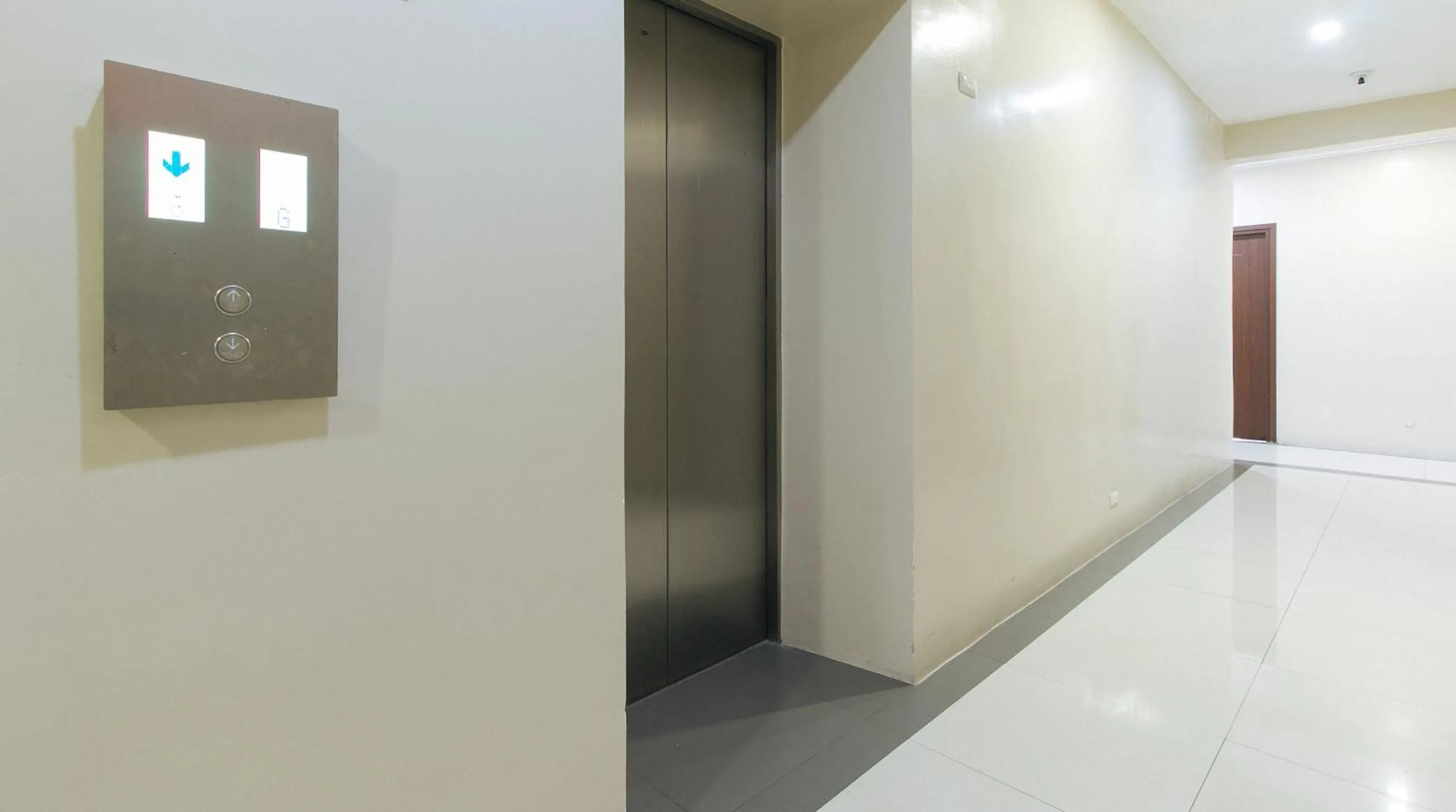 Area and facilities in RedDoorz Plus near Nakpil St Taft Avenue