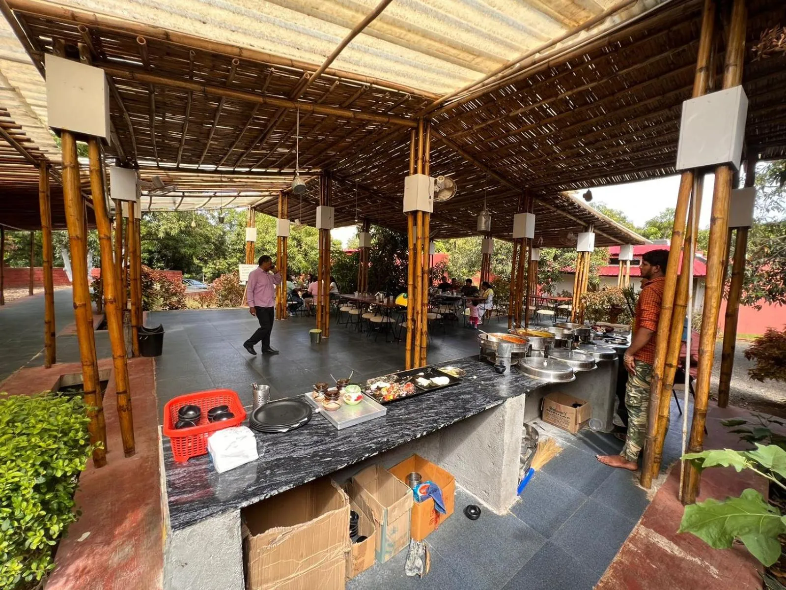 Restaurant/places to eat in Amraness Luxury Resort Sasan Gir