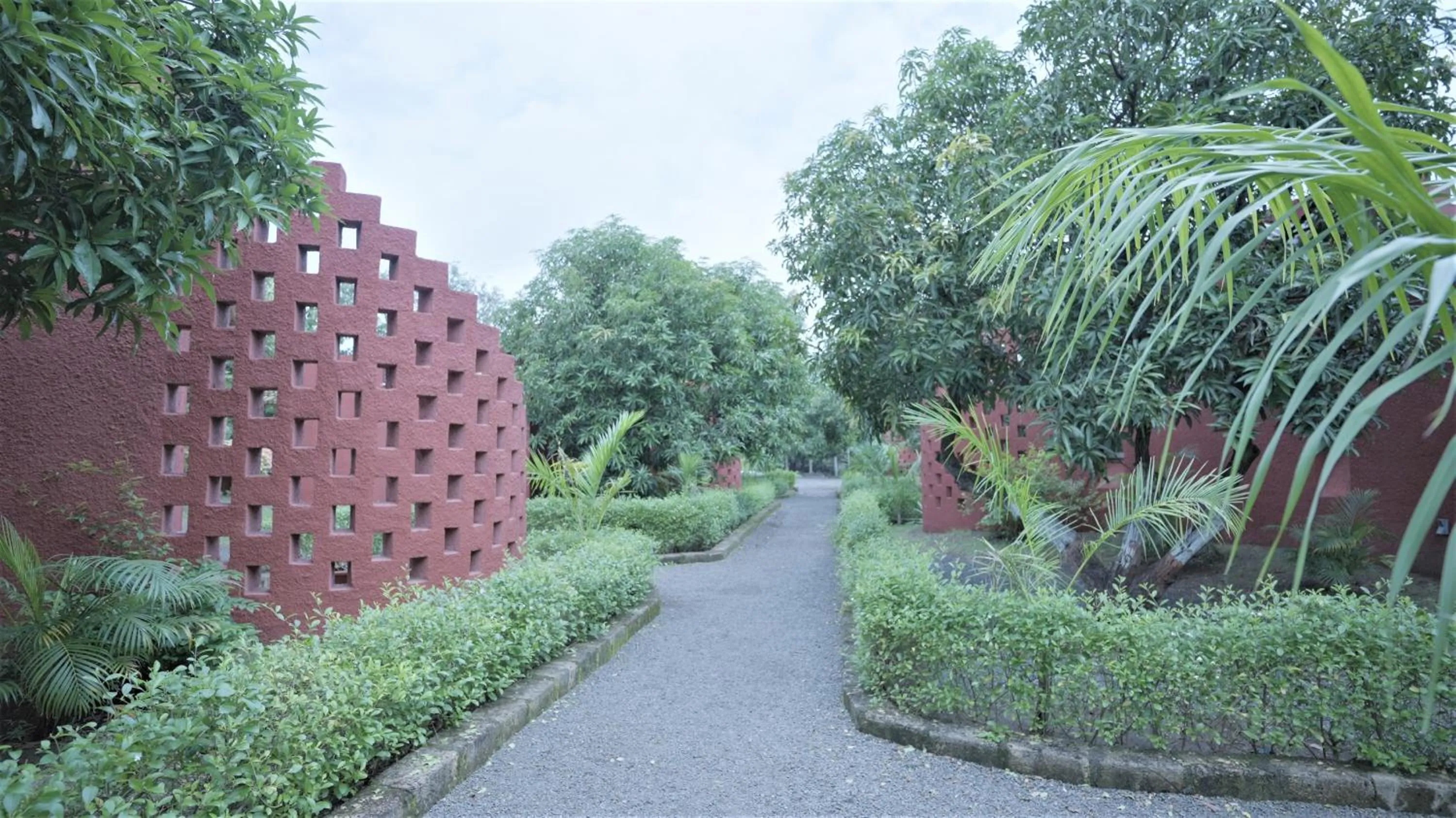 Garden in Amraness Luxury Resort Sasan Gir