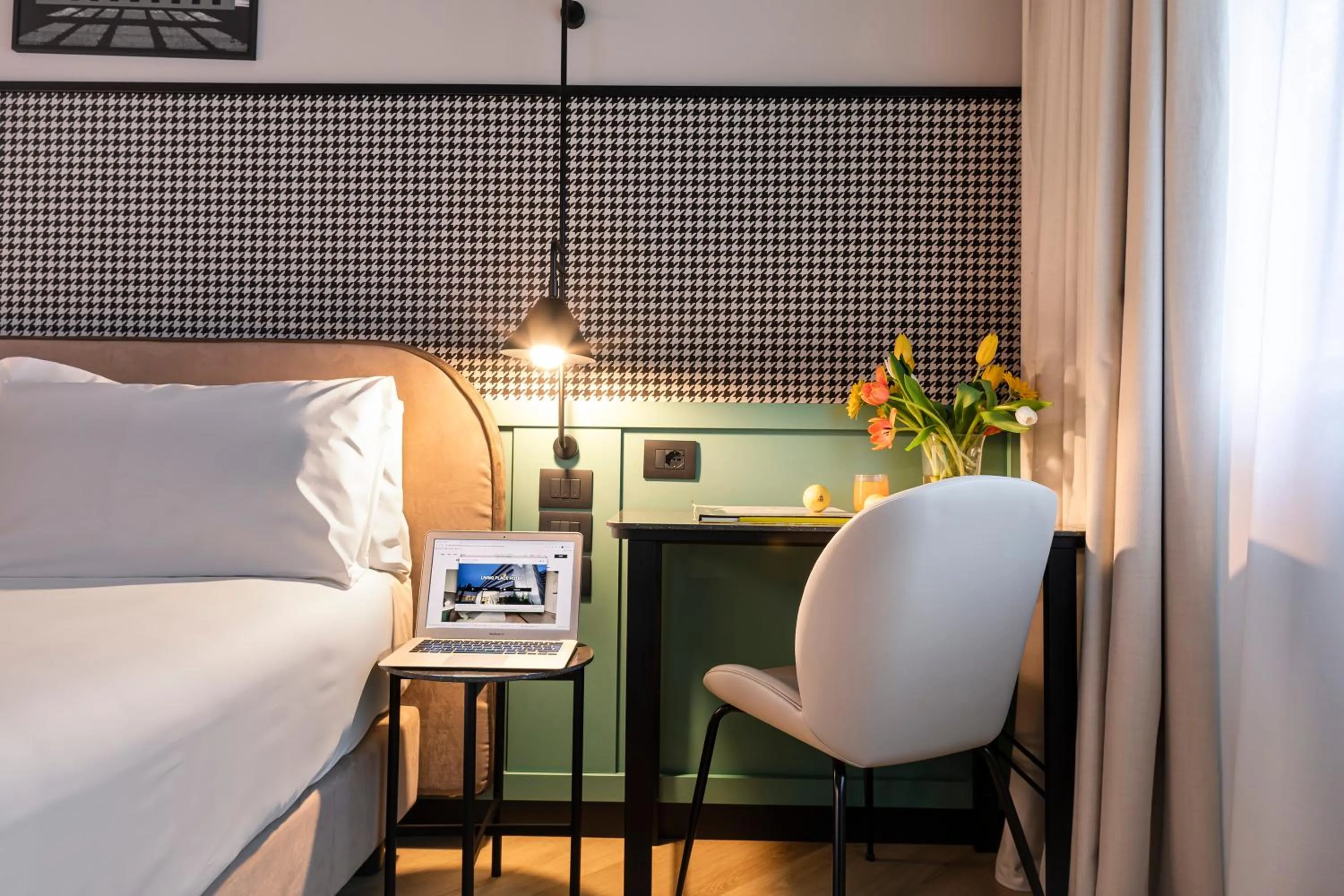 Bedroom, Bed in Living Place Hotel