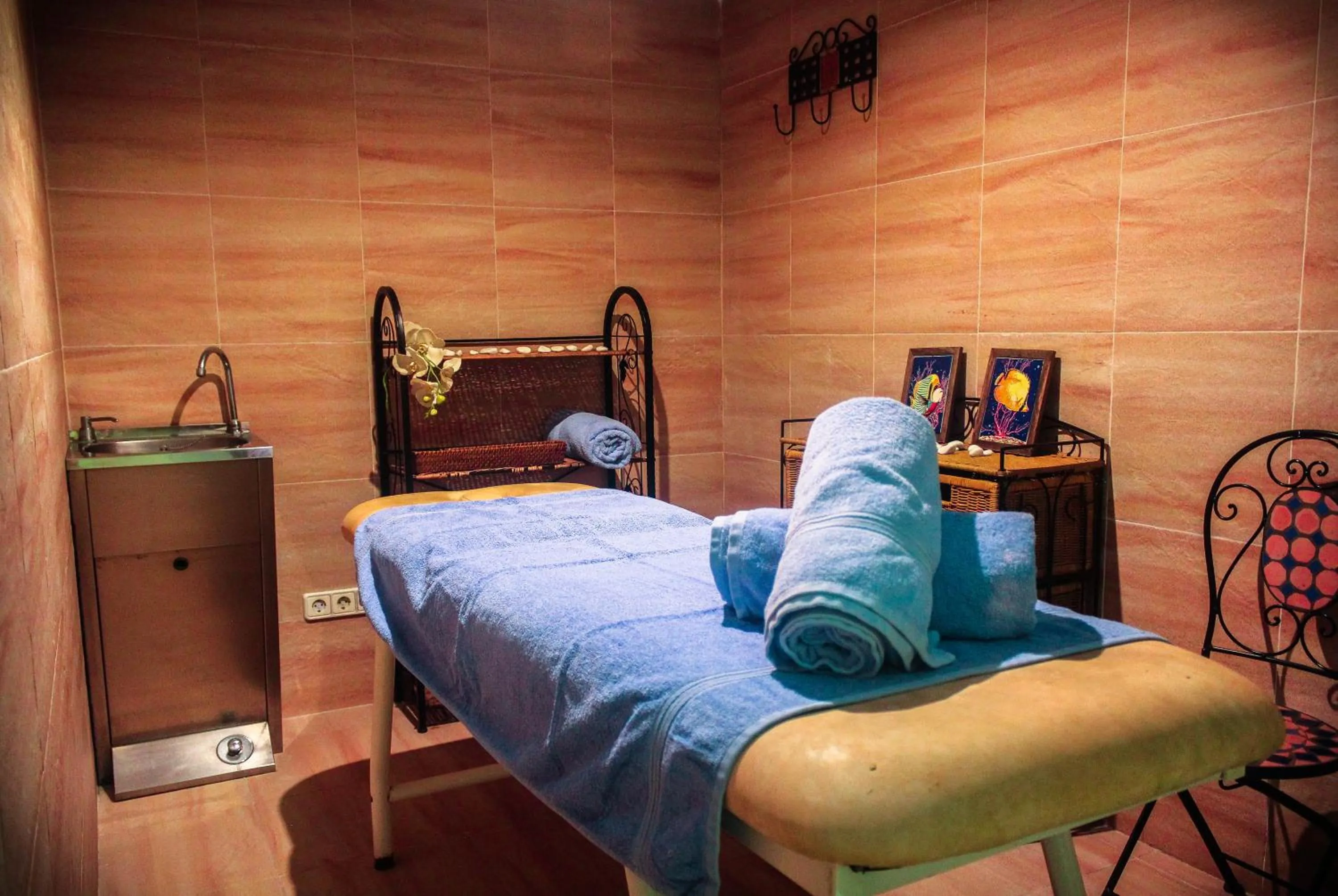 Massage, Bed in DWO Les Palmeres