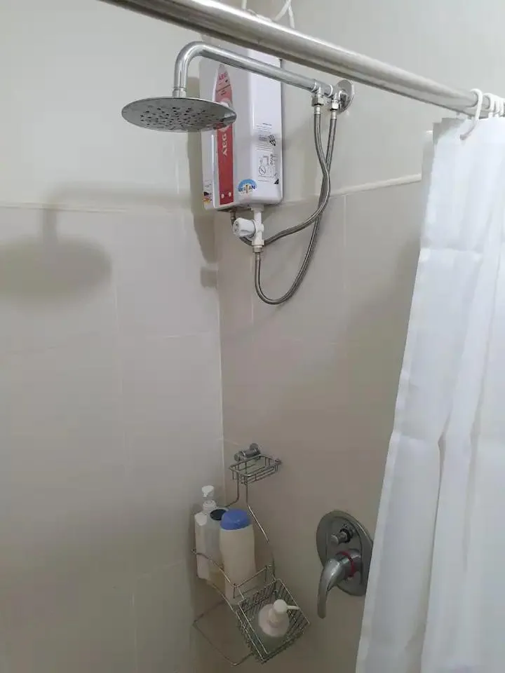 Panoramic View of Taal 1727 SMDC with wifi and free Indoor parking