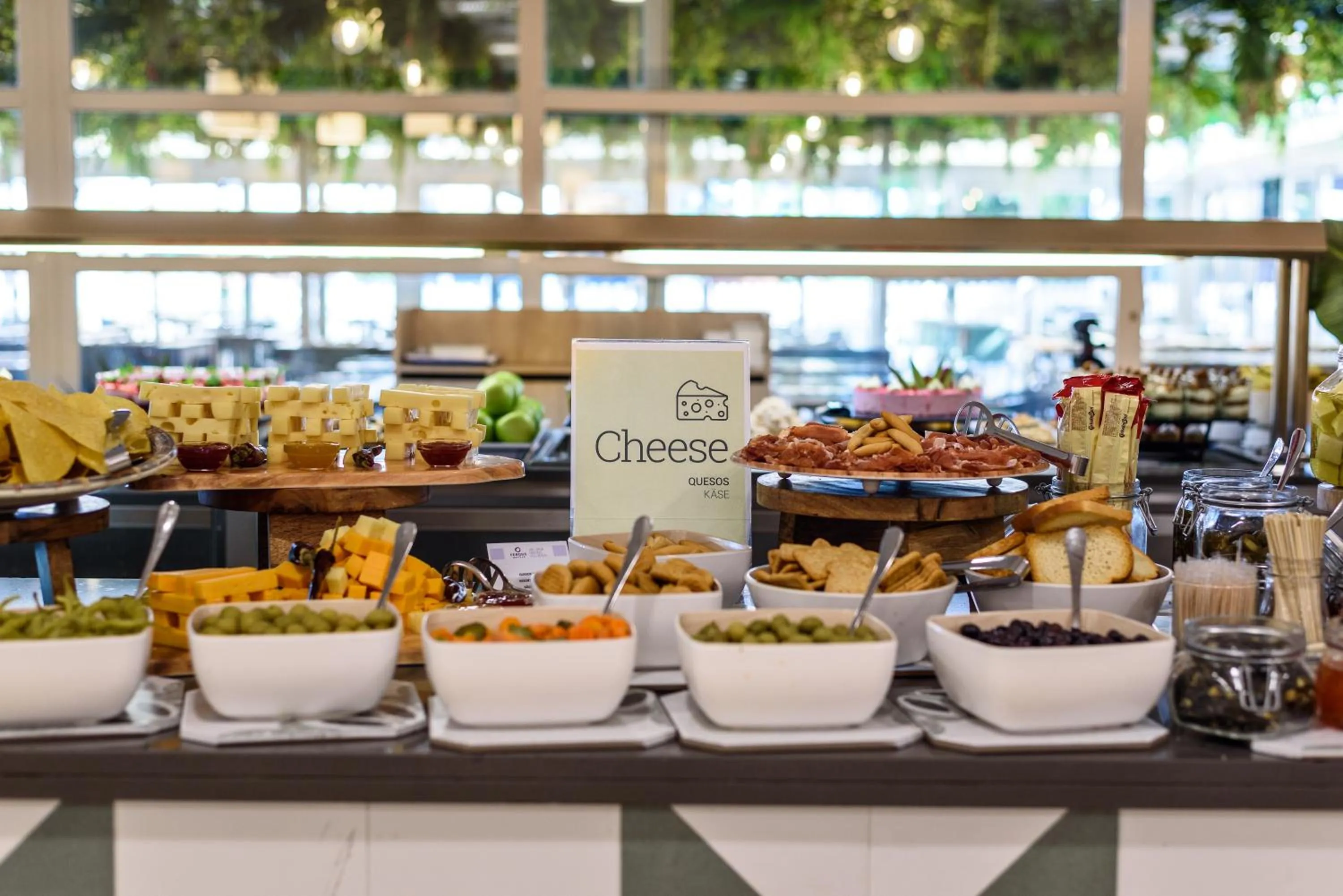 Food in FERGUS Club Palmanova Park