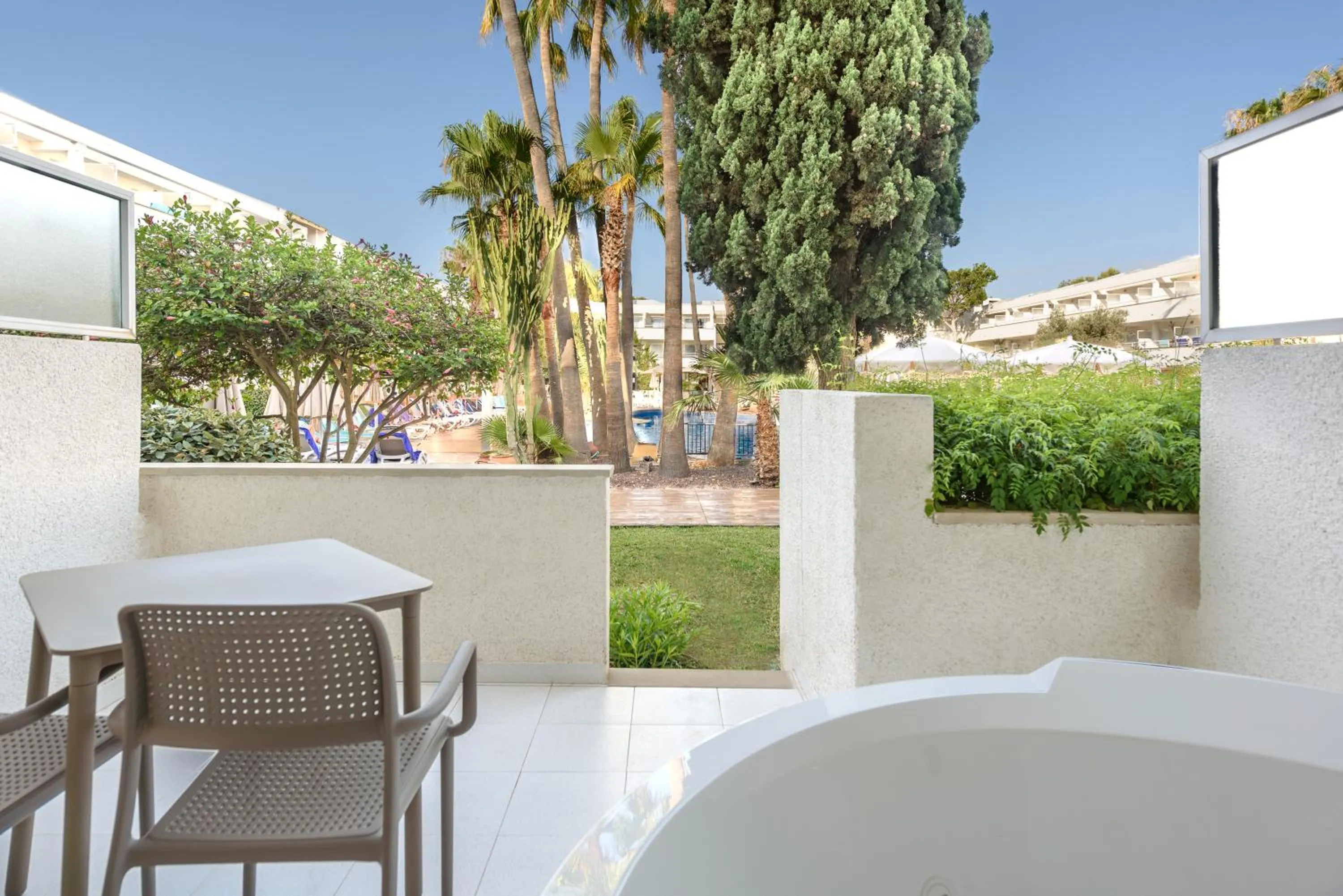 Balcony/Terrace in FERGUS Club Palmanova Park