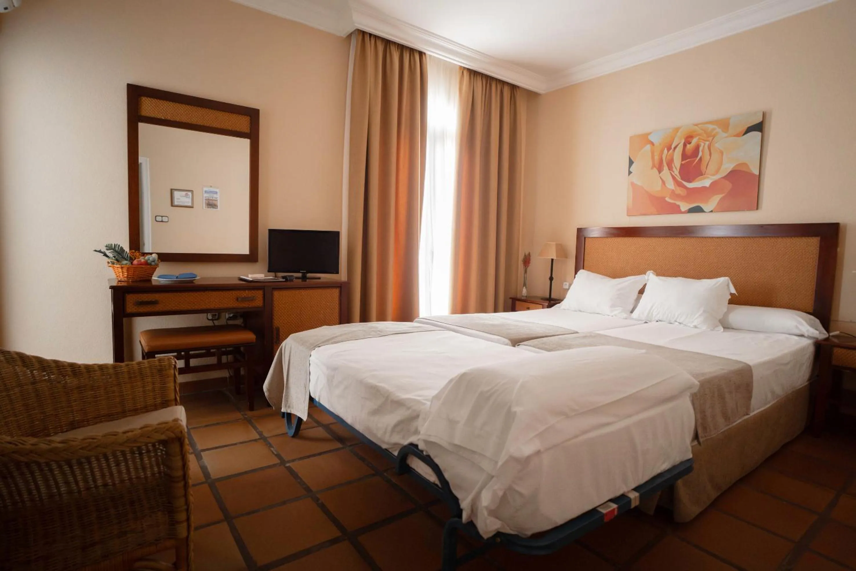 Property building, Bed in Hotel Albaida Nature
