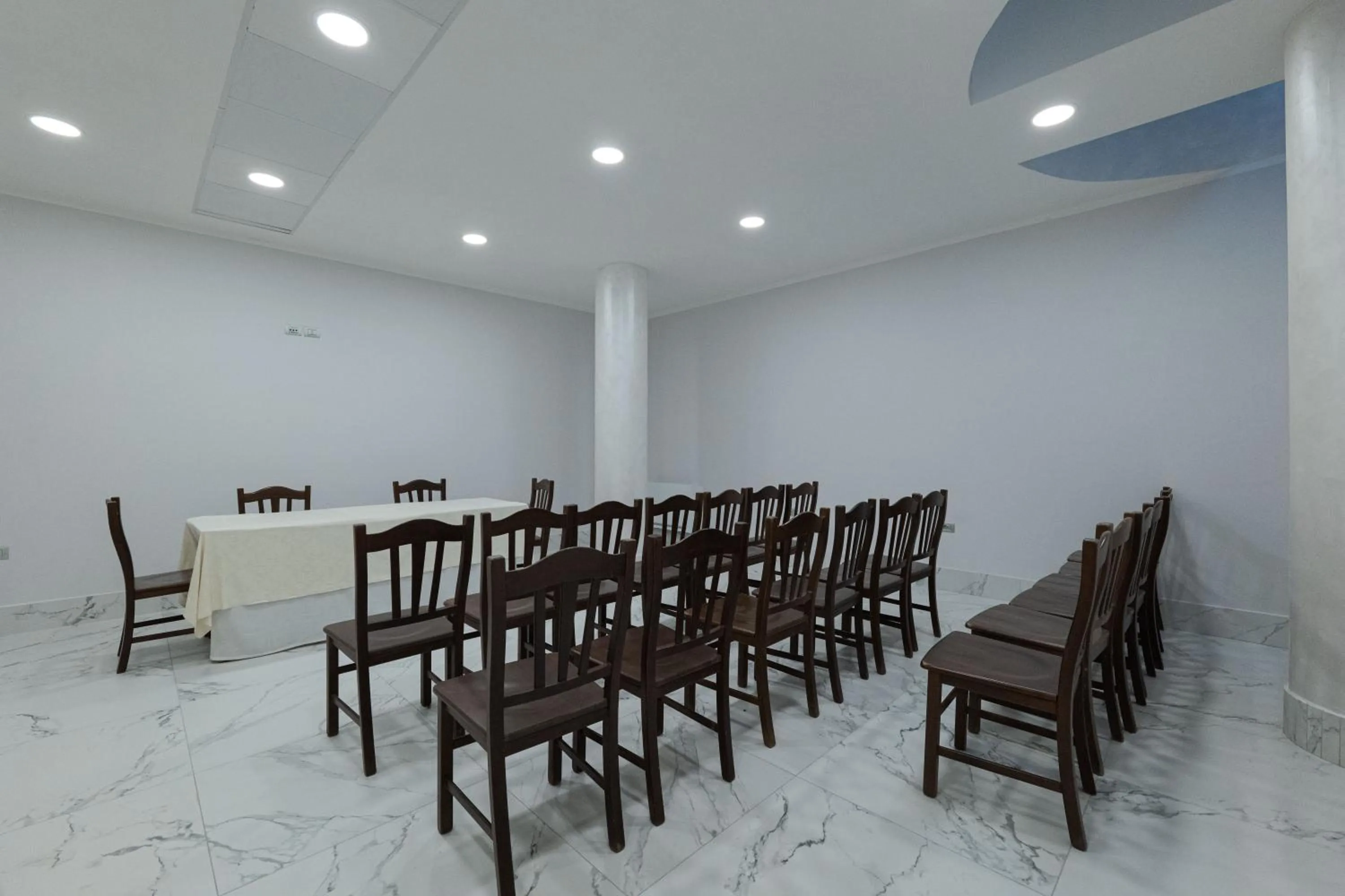 Seating area in Hotel Prestige