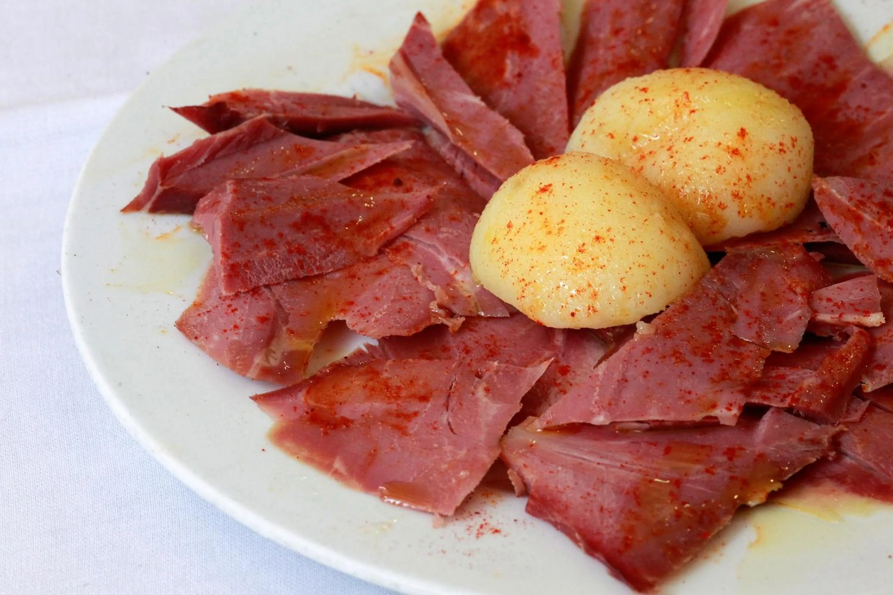 Restaurant/places to eat in Hotel Ovetense