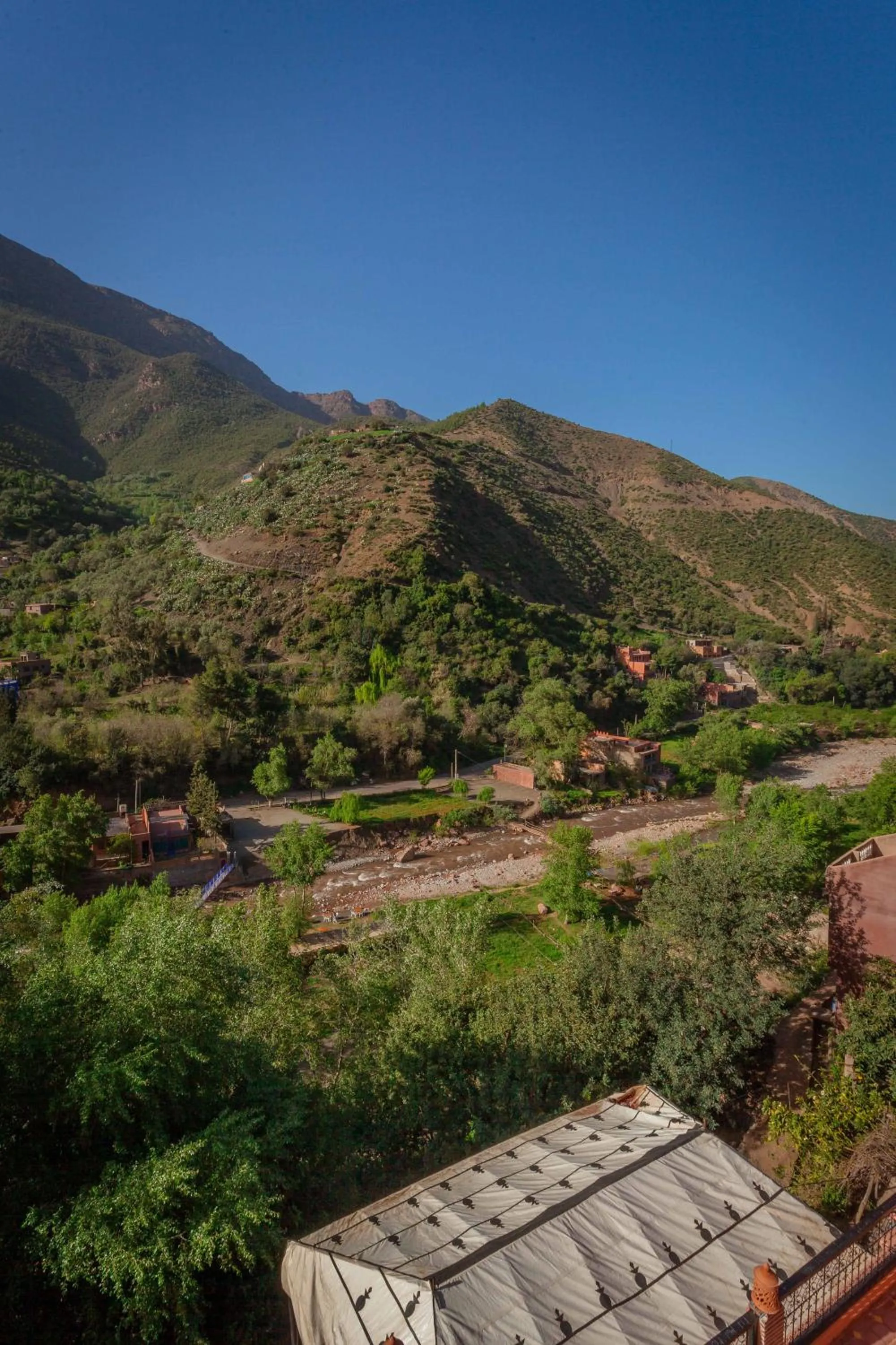 Property building in Dar Ikalimo Ourika