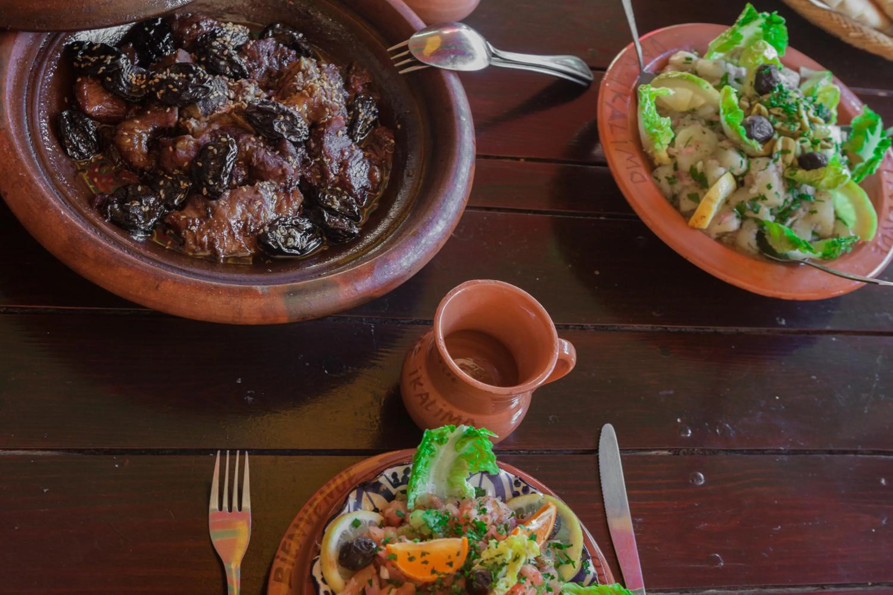 Restaurant/places to eat in Dar Ikalimo Ourika