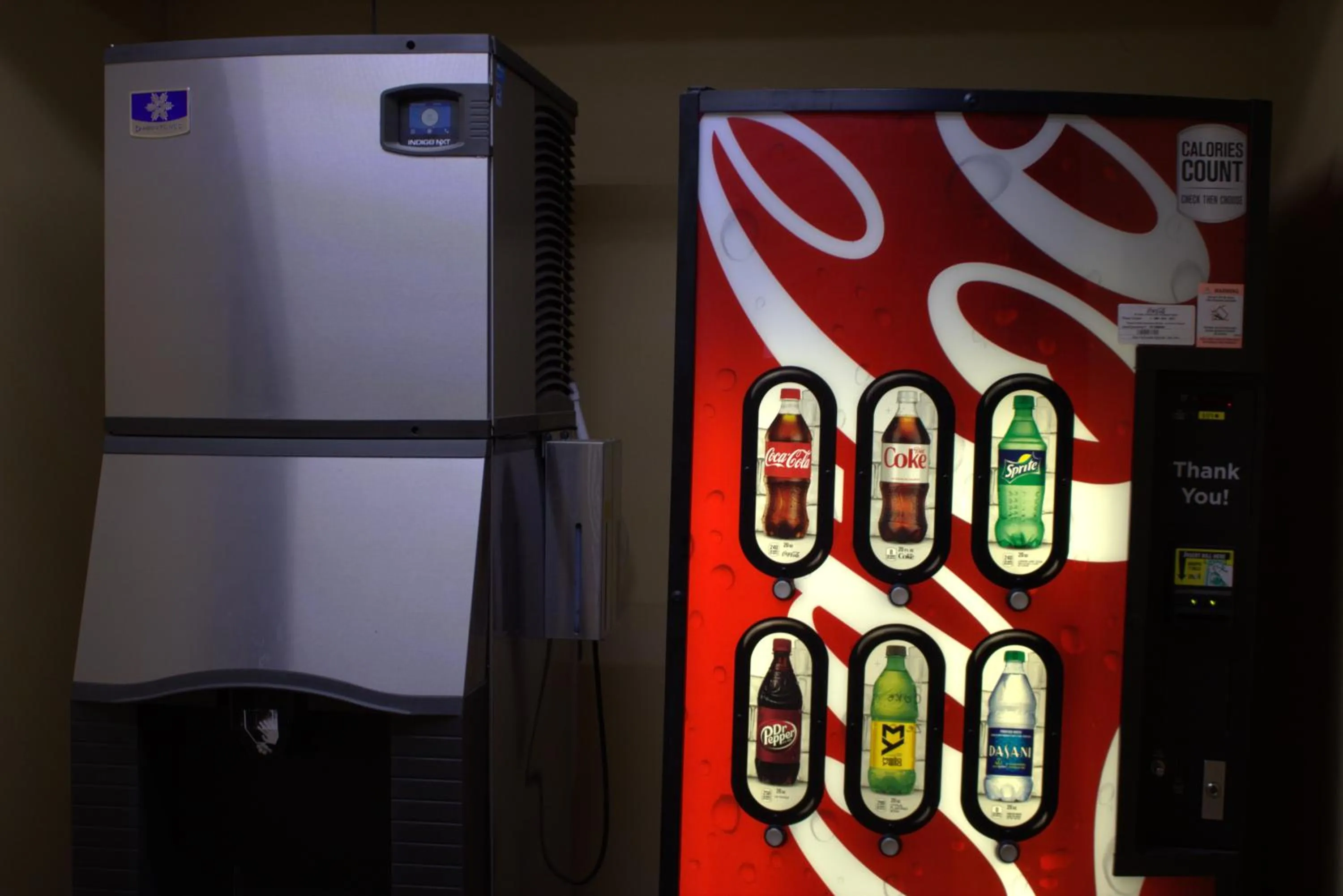 Drinks in Super 8 by Wyndham Rainsville