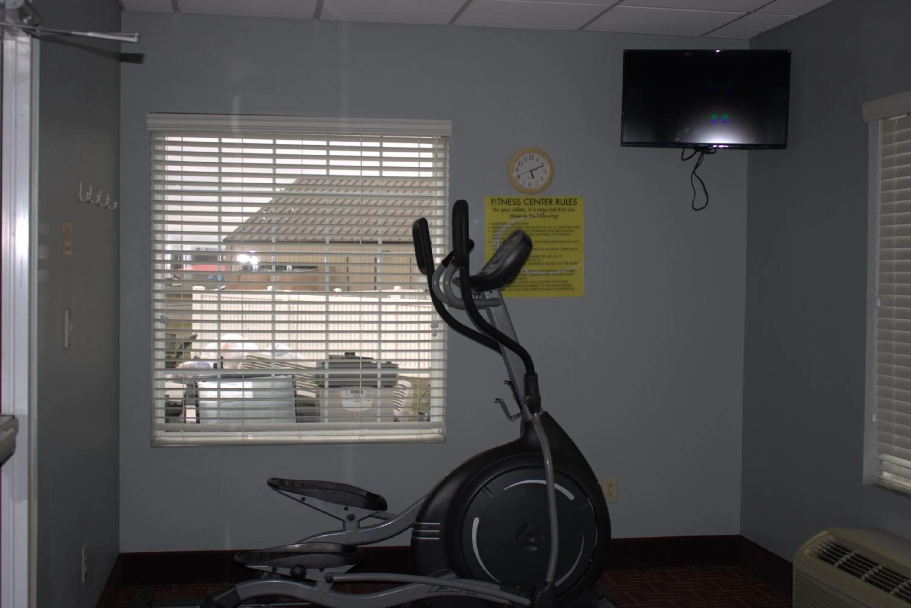Fitness centre/facilities in Super 8 by Wyndham Rainsville