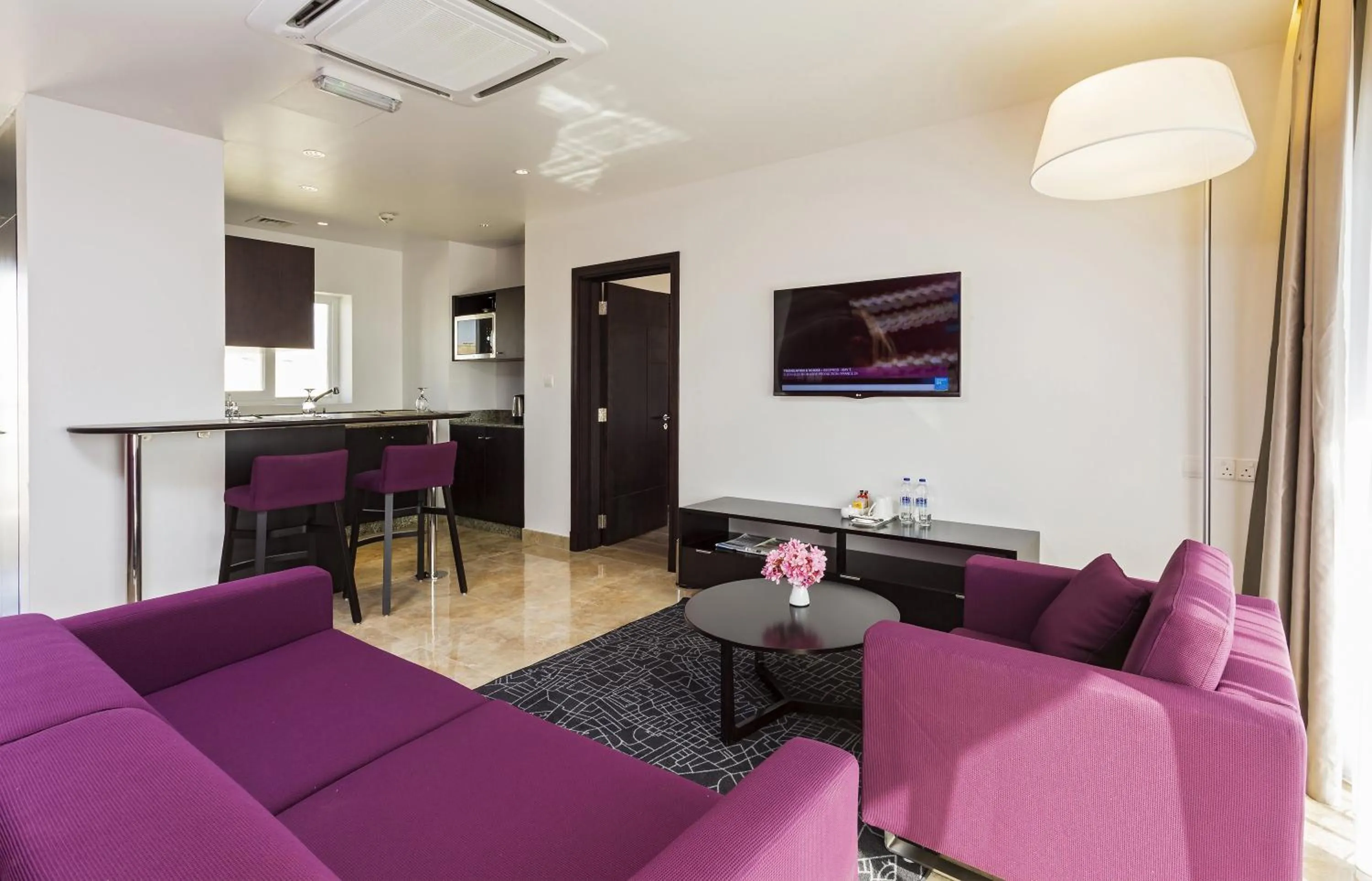 Kitchen or kitchenette in Park Inn by Radisson Hotel and Residence Duqm
