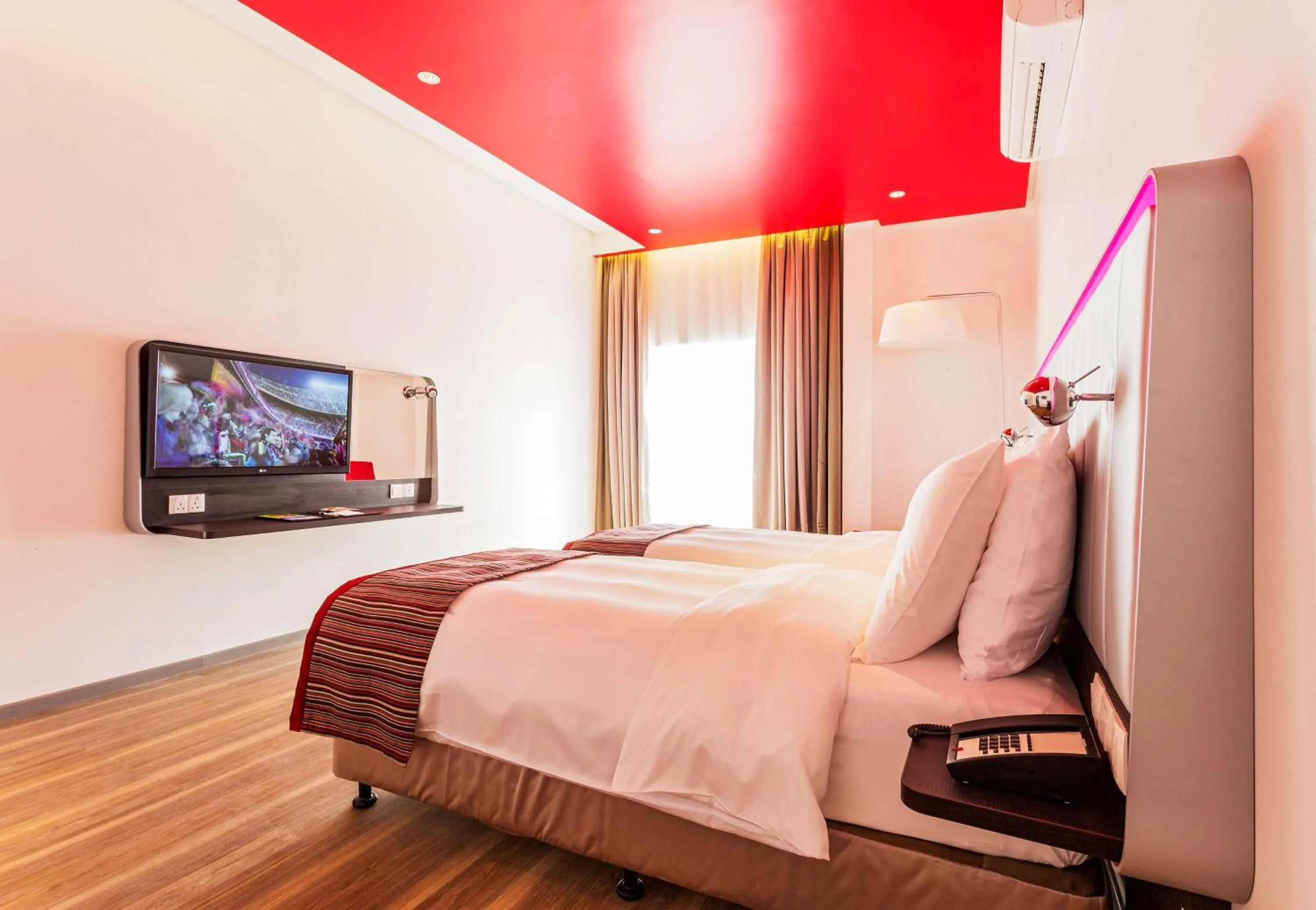 Photo of the whole room, Bed in Park Inn by Radisson Hotel and Residence Duqm