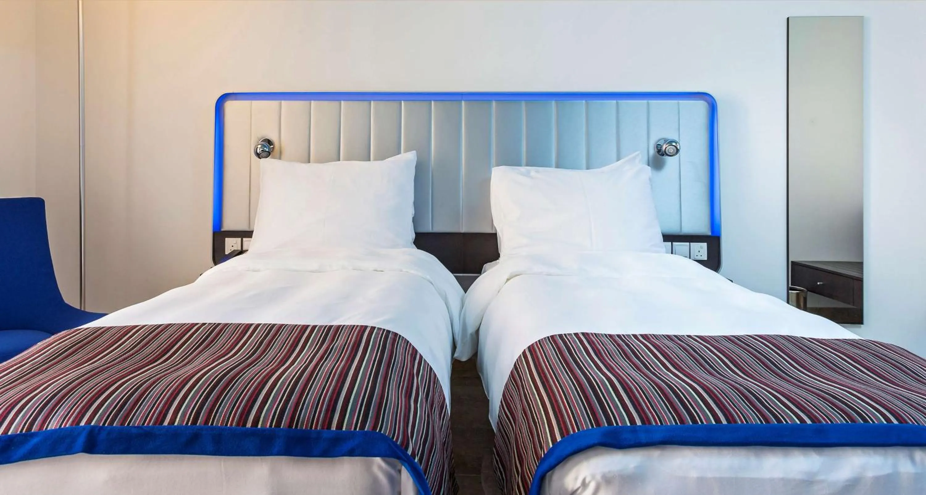 Photo of the whole room, Bed in Park Inn by Radisson Hotel and Residence Duqm