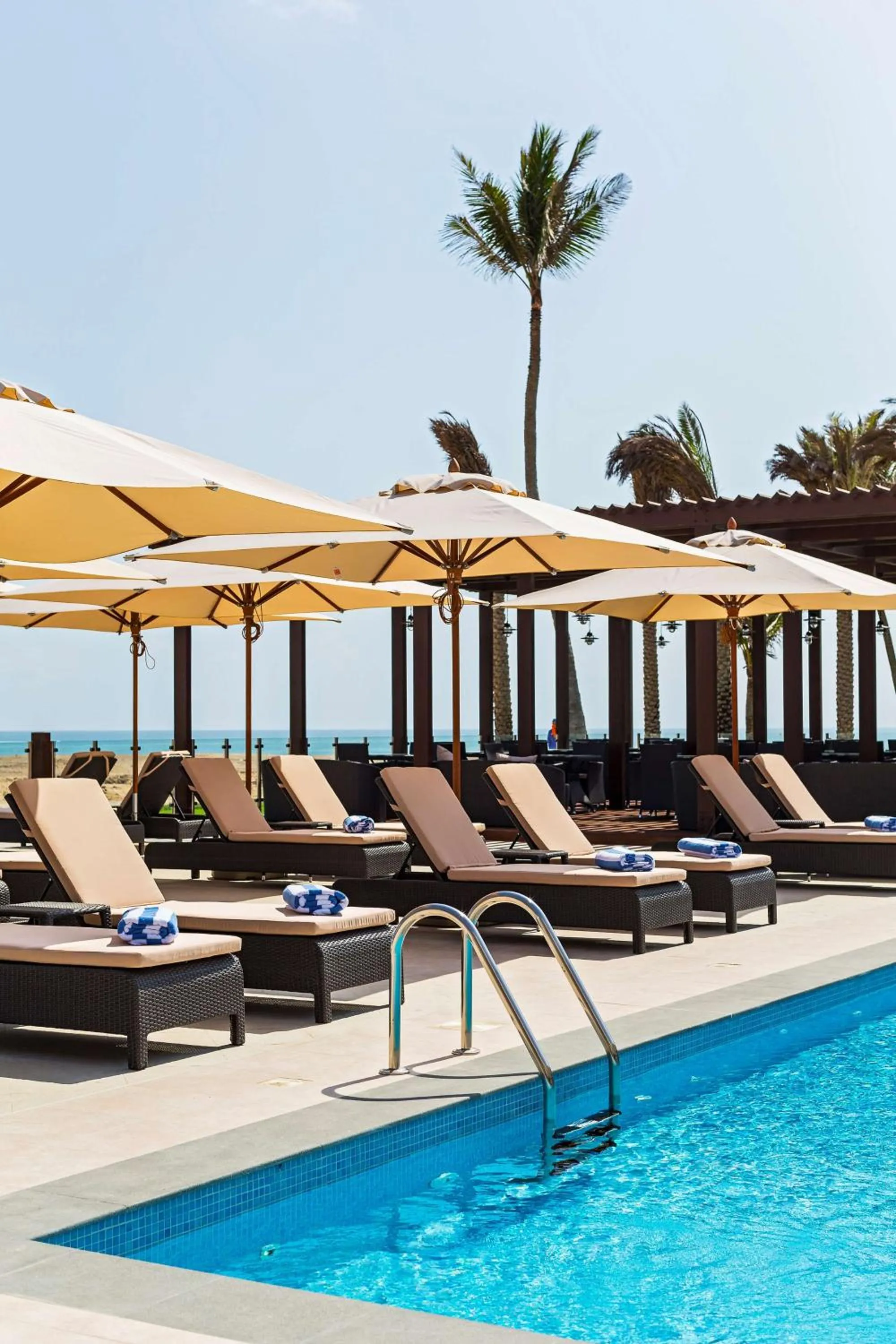 Swimming pool in Park Inn by Radisson Hotel and Residence Duqm