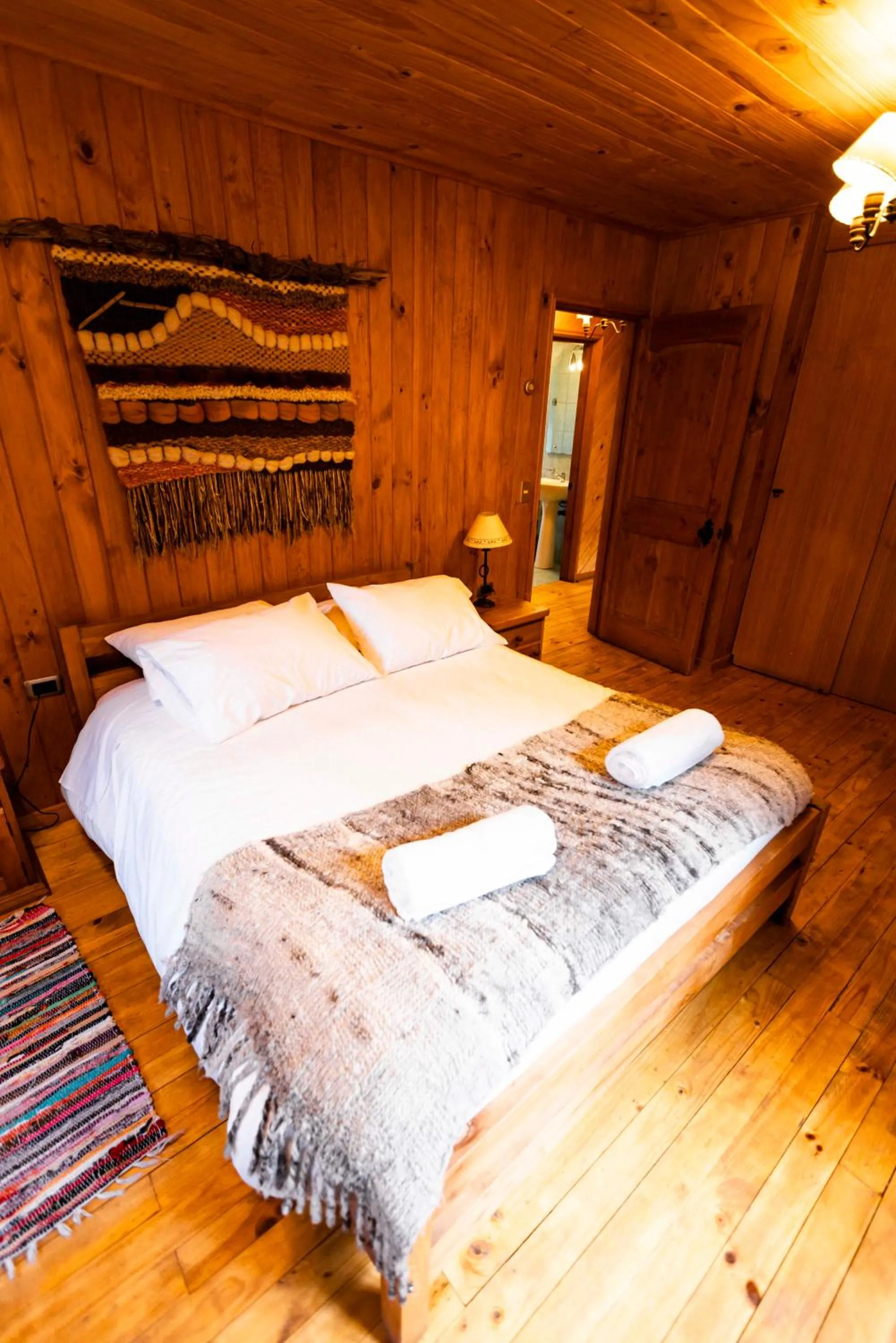 Bed in Green Baker Lodge