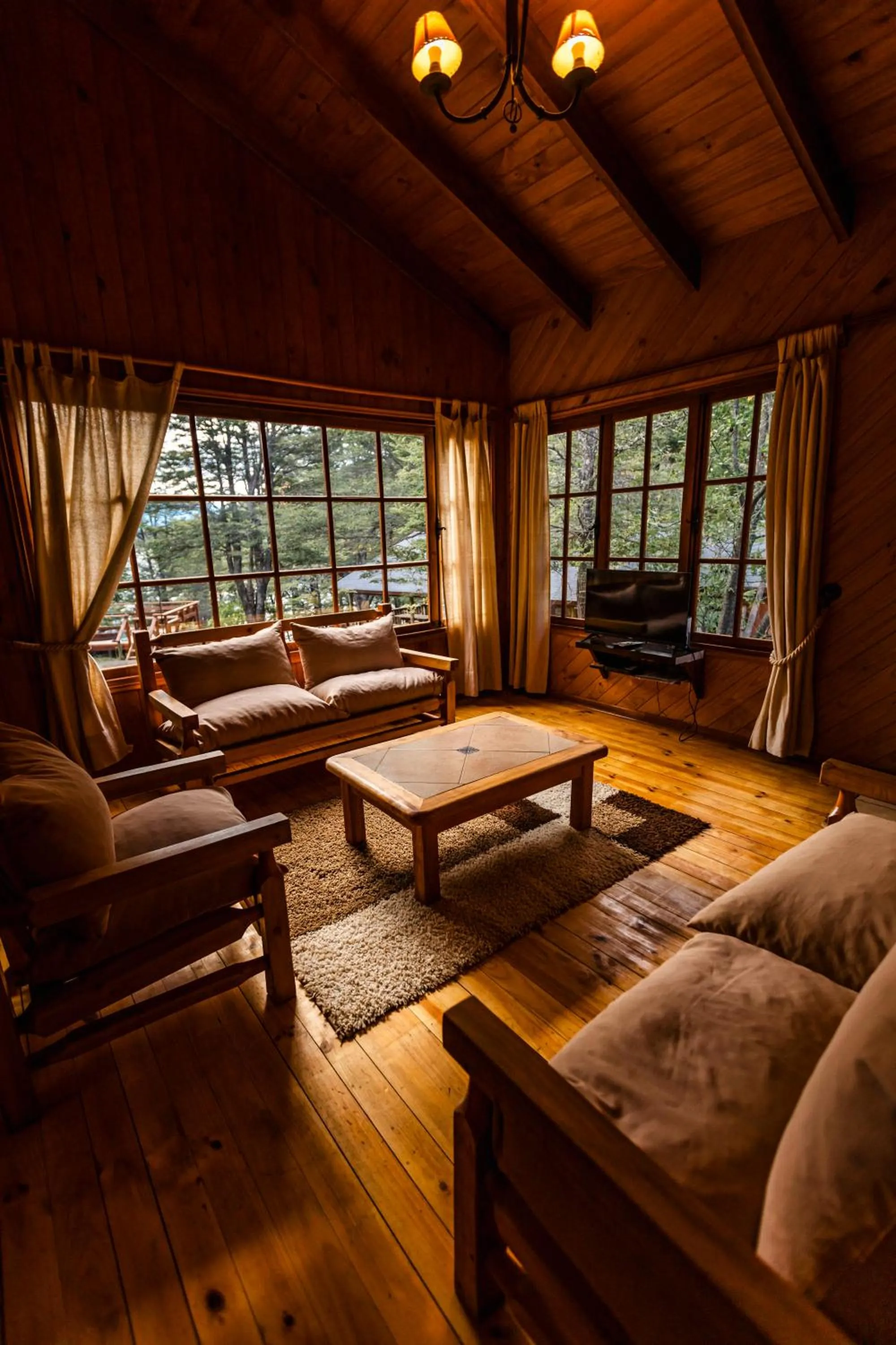 Living room in Green Baker Lodge