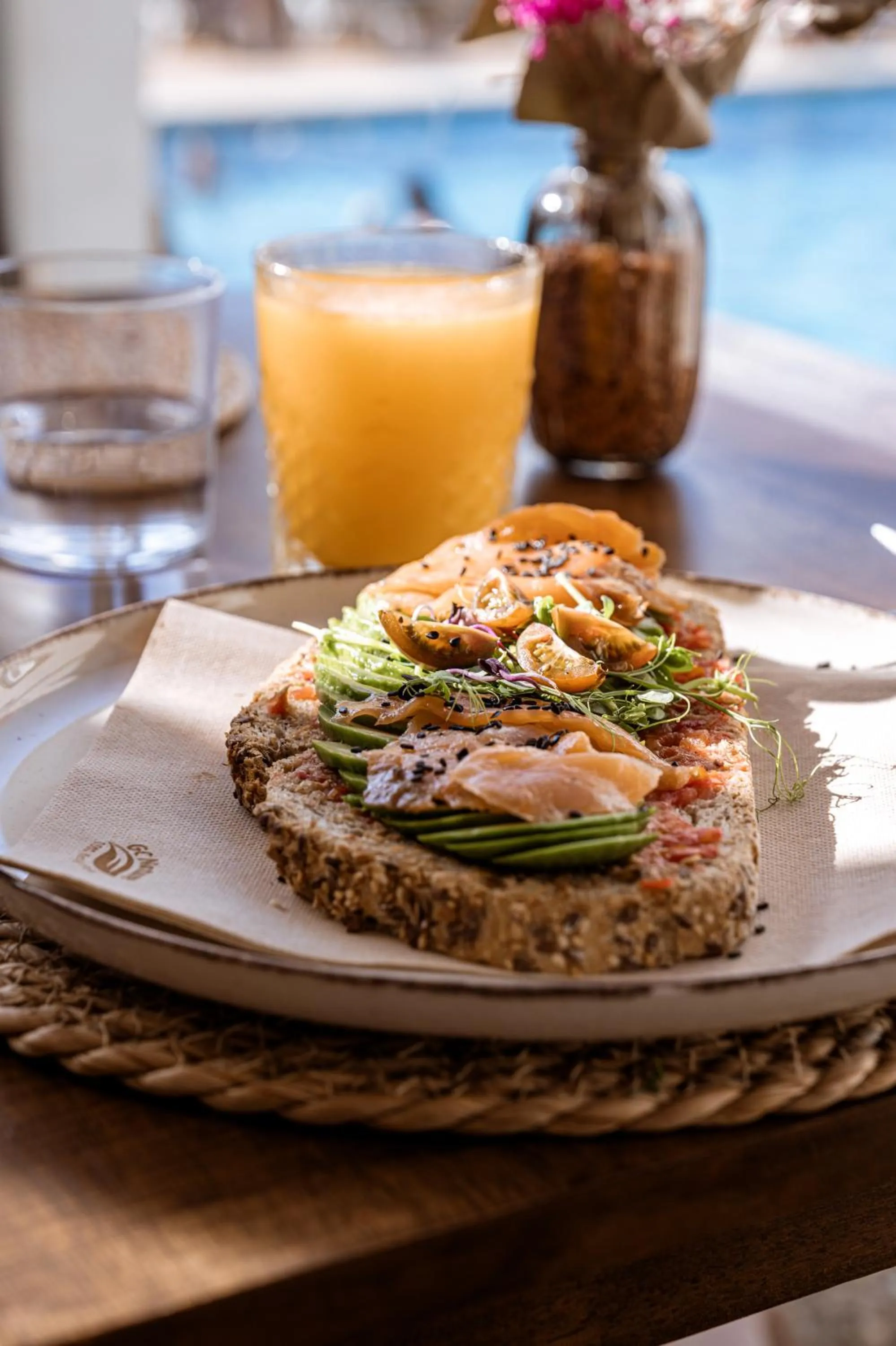 Restaurant/places to eat in Apartamentos Blancala