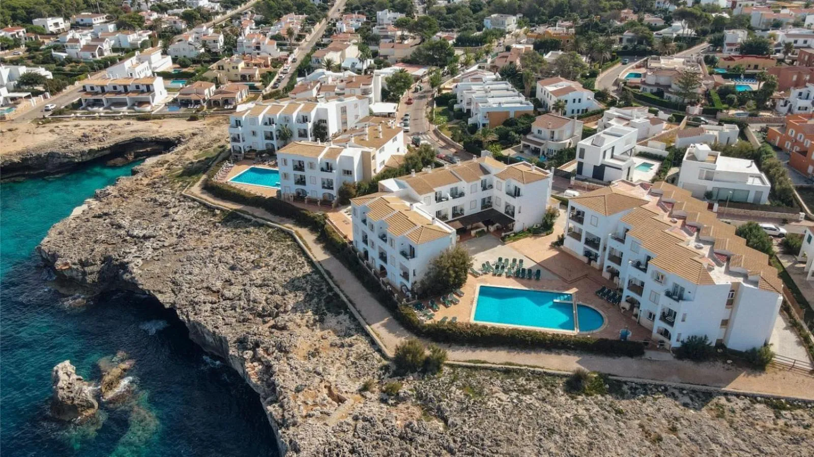 Property building in Apartamentos Blancala