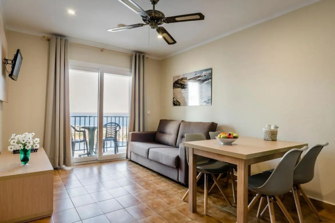 Dining area in Apartamentos Blancala