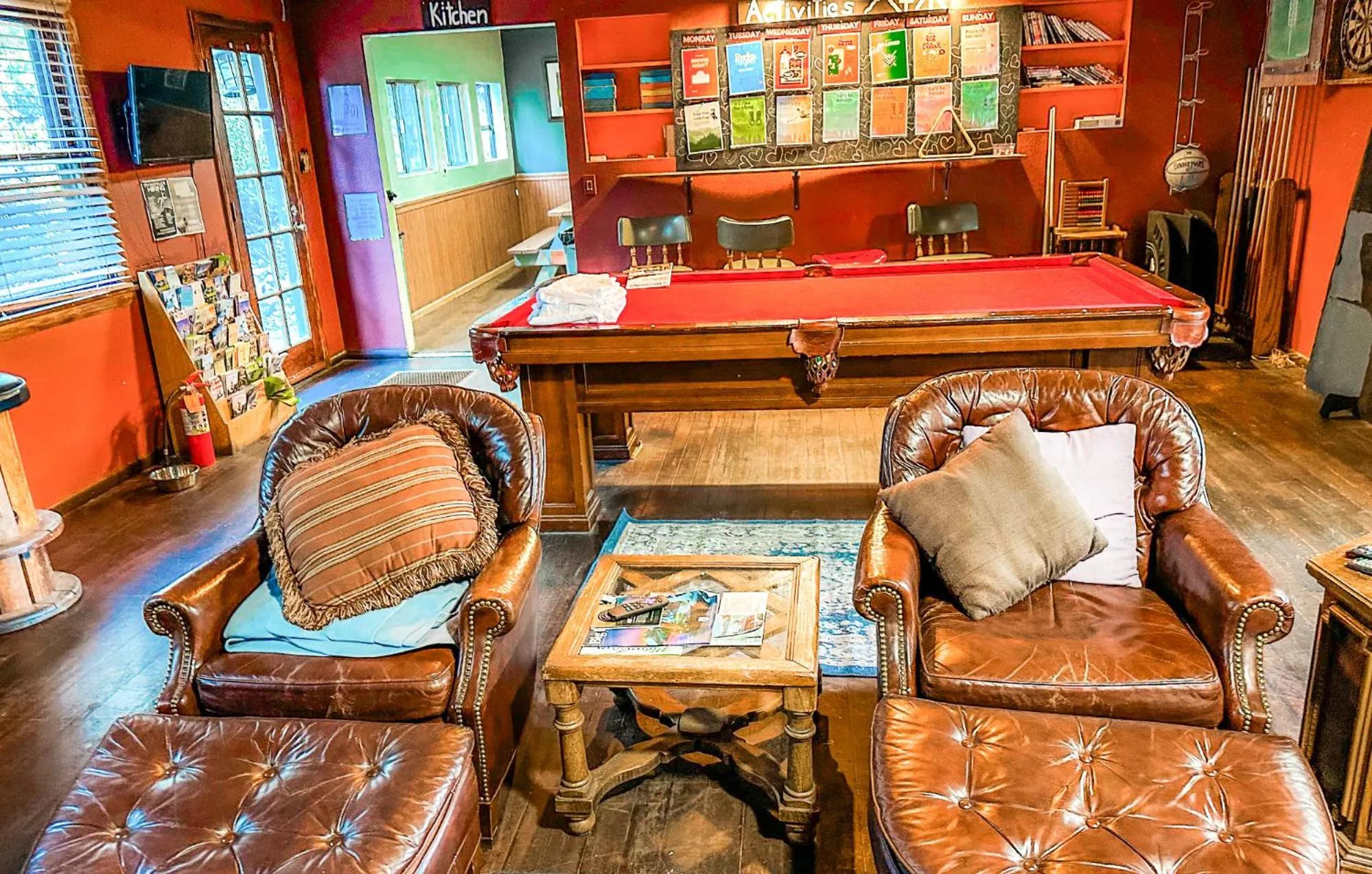 Game Room in ITH Big Bear Lake Hostel & Lodge