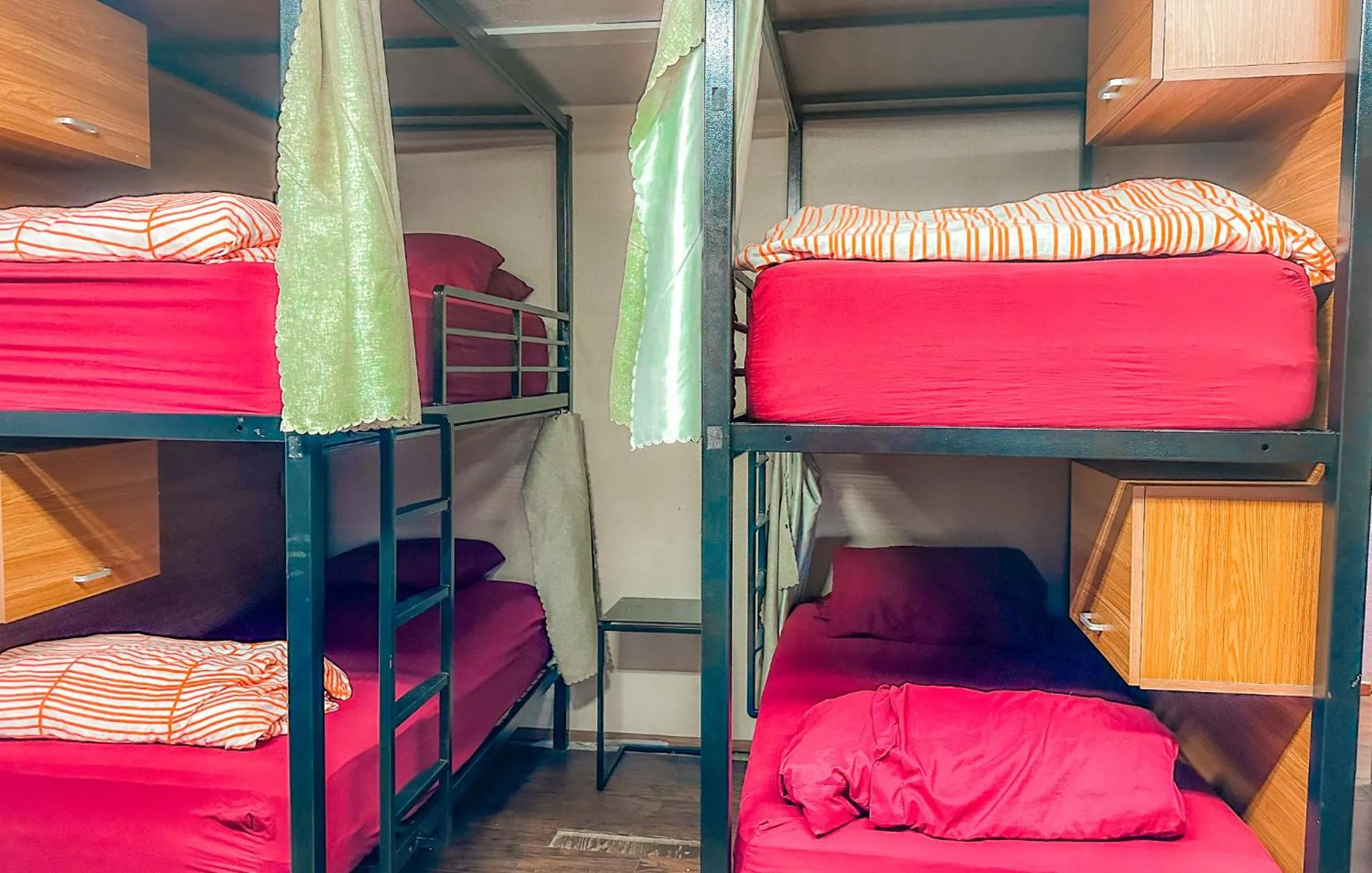 Bedroom, Bed in ITH Big Bear Lake Hostel & Lodge