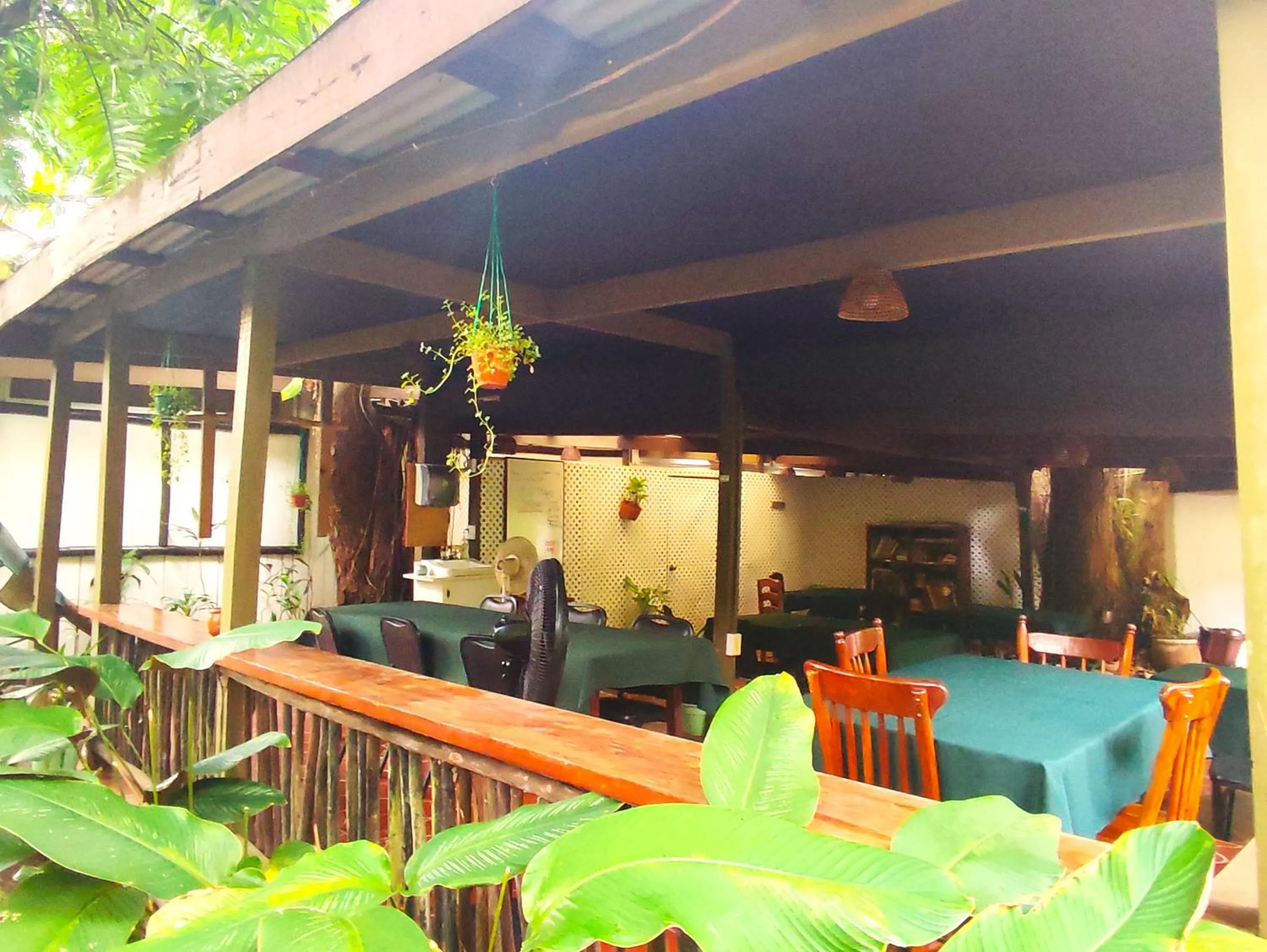 Restaurant/places to eat in Maya Mountain Lodge