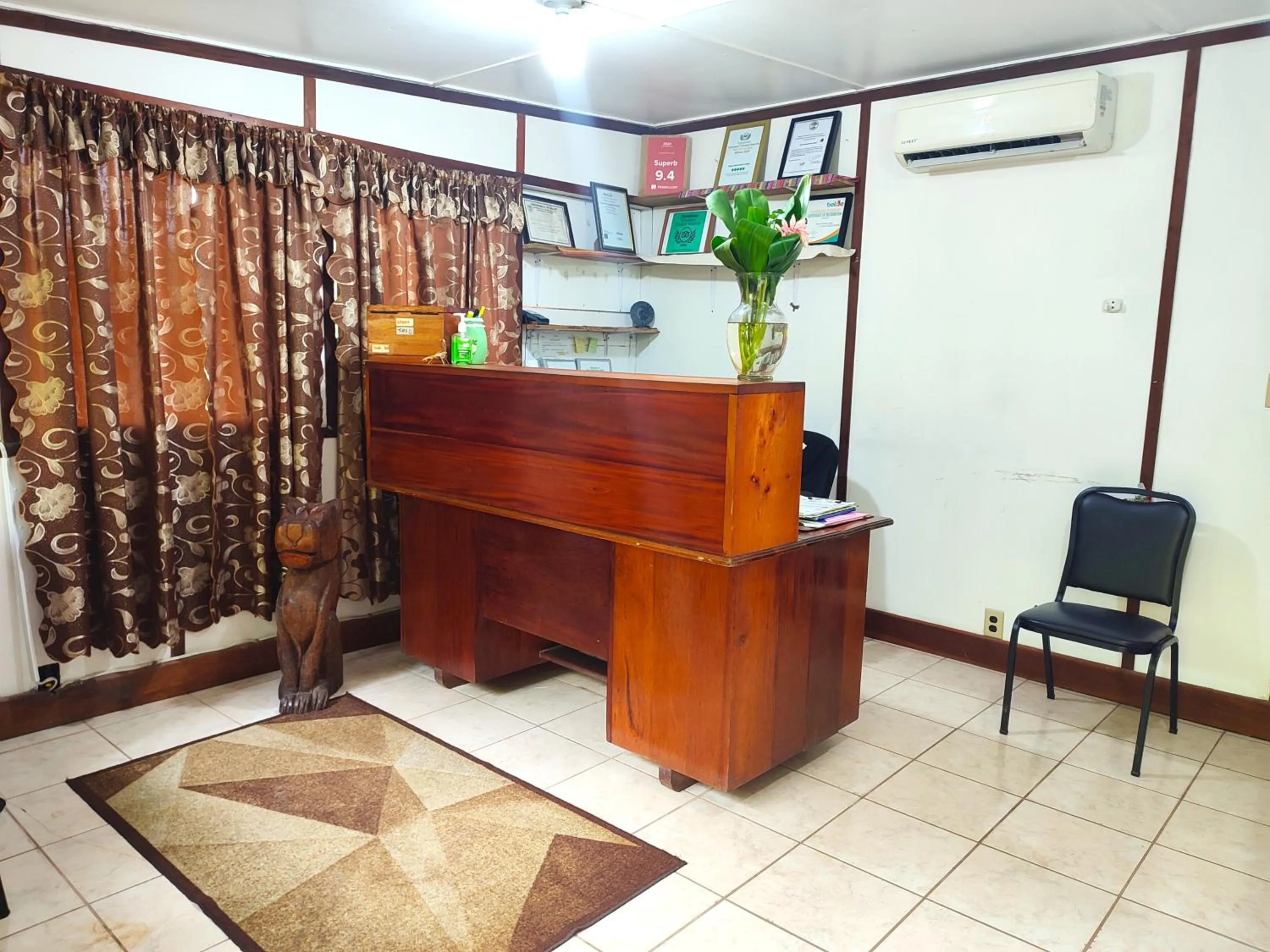 Property building in Maya Mountain Lodge