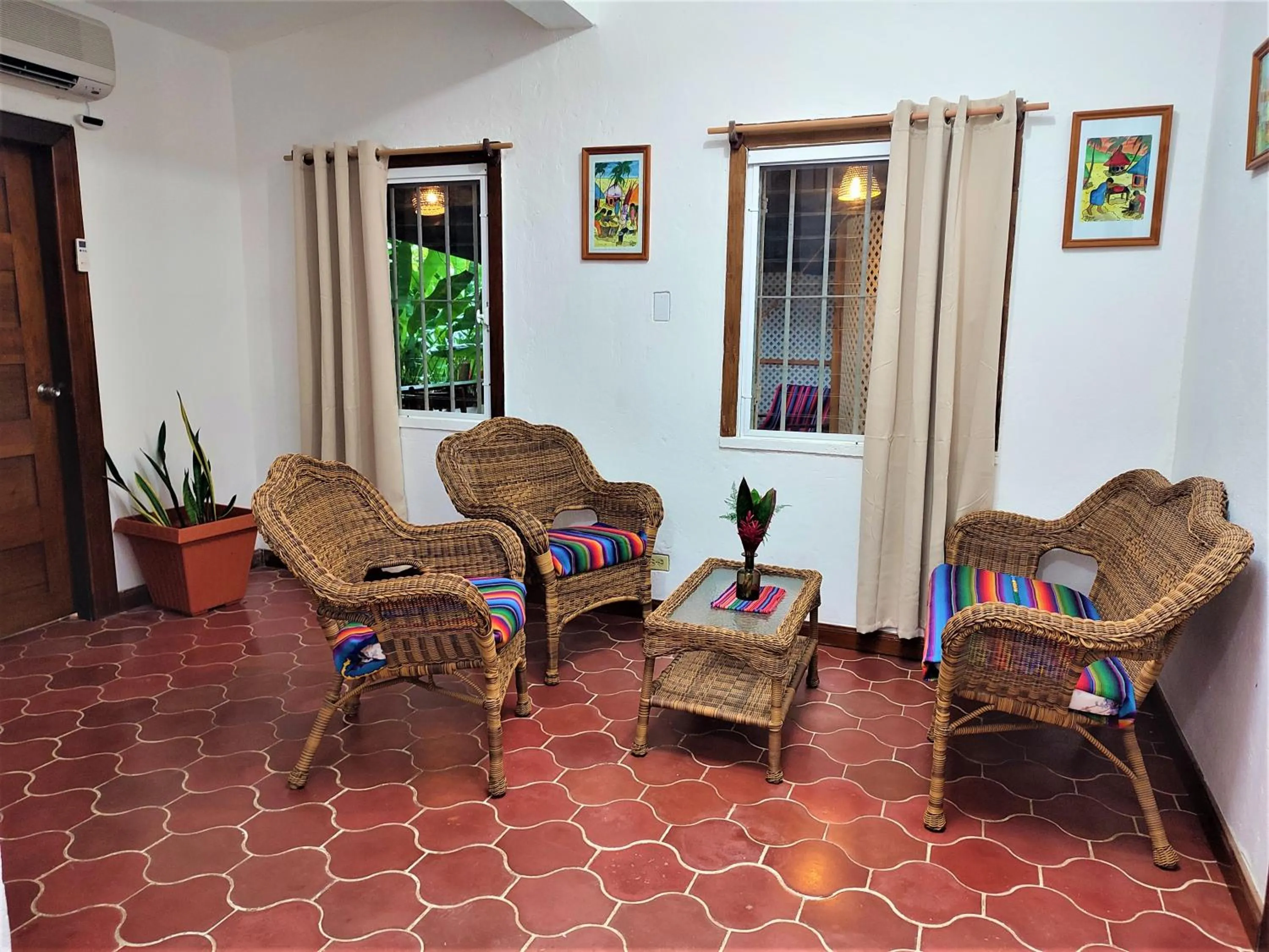 Living room in Maya Mountain Lodge