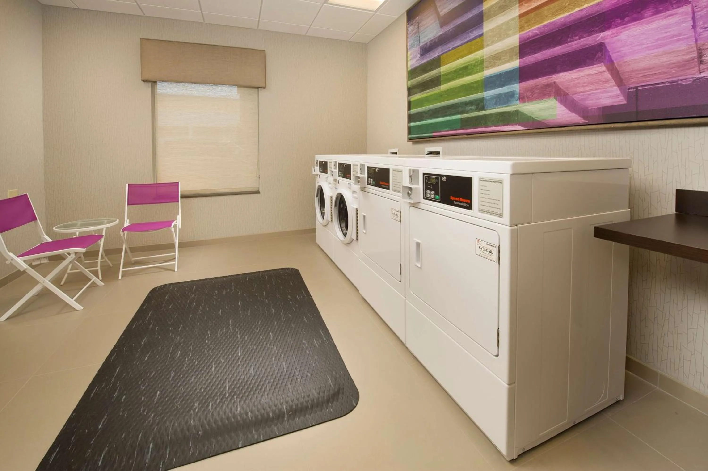 laundry in Hampton Inn & Suites San Antonio-Downtown/Market Square