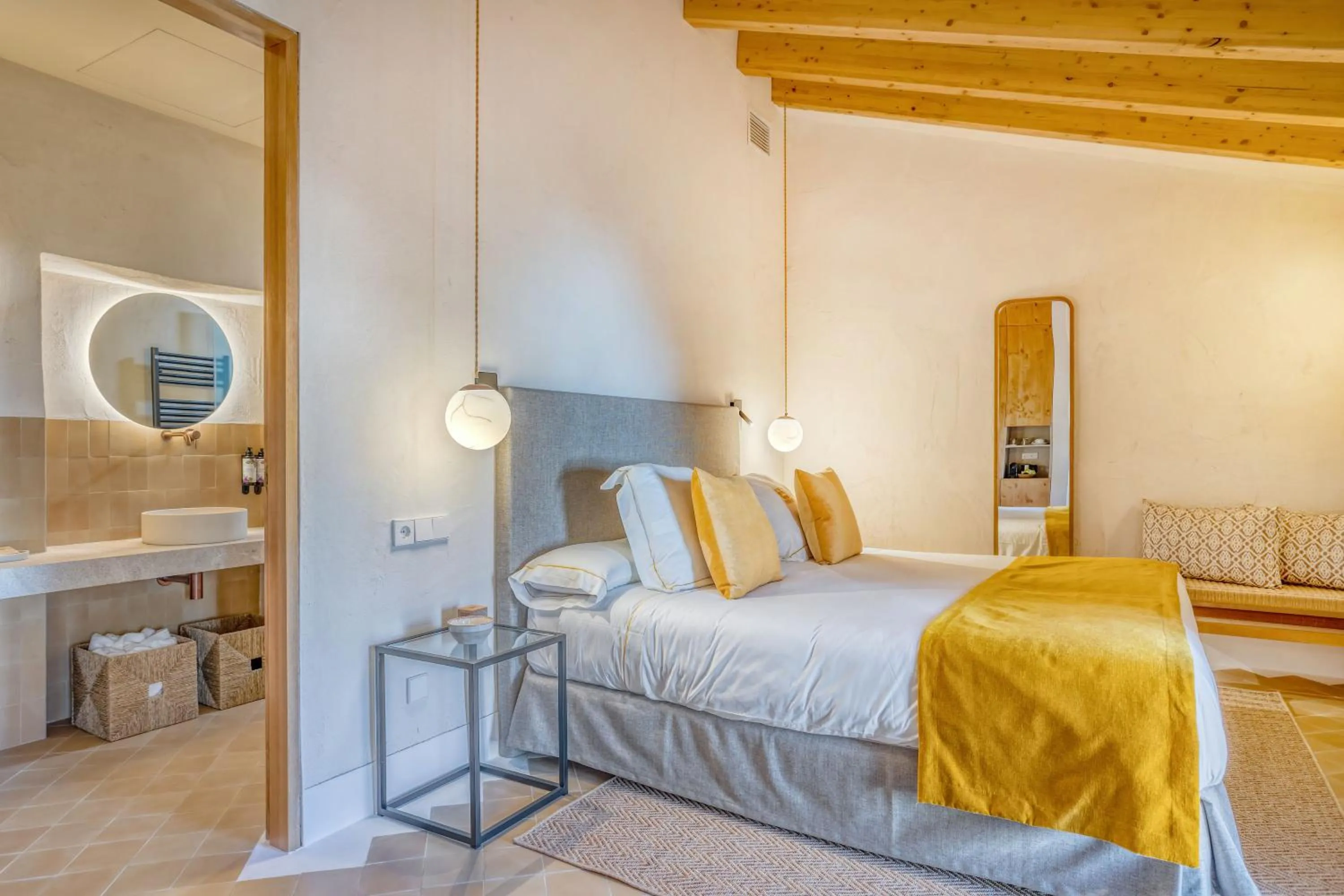 Bed in Finca Hotel Son Palou