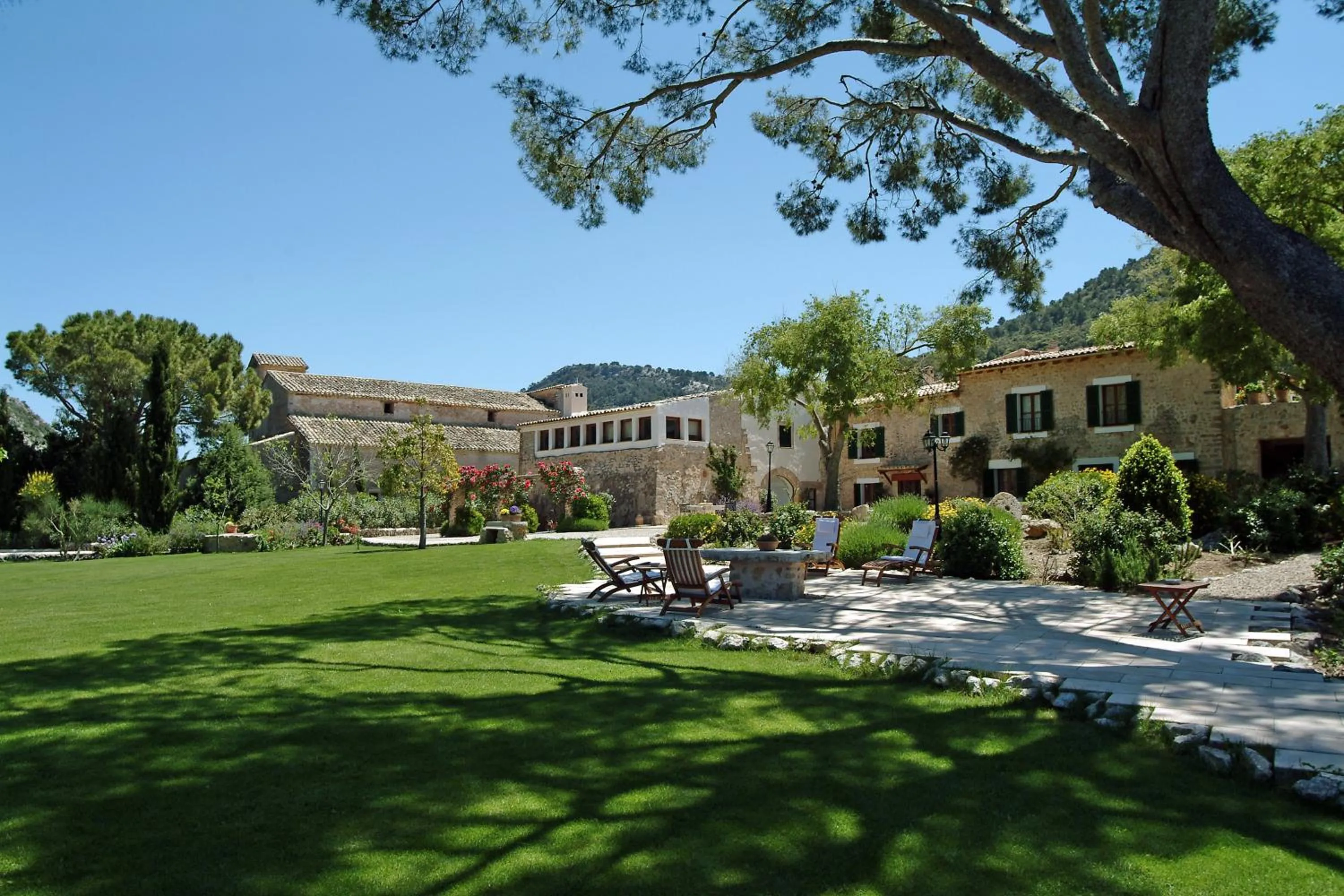 Facade/entrance in Finca Hotel Son Palou