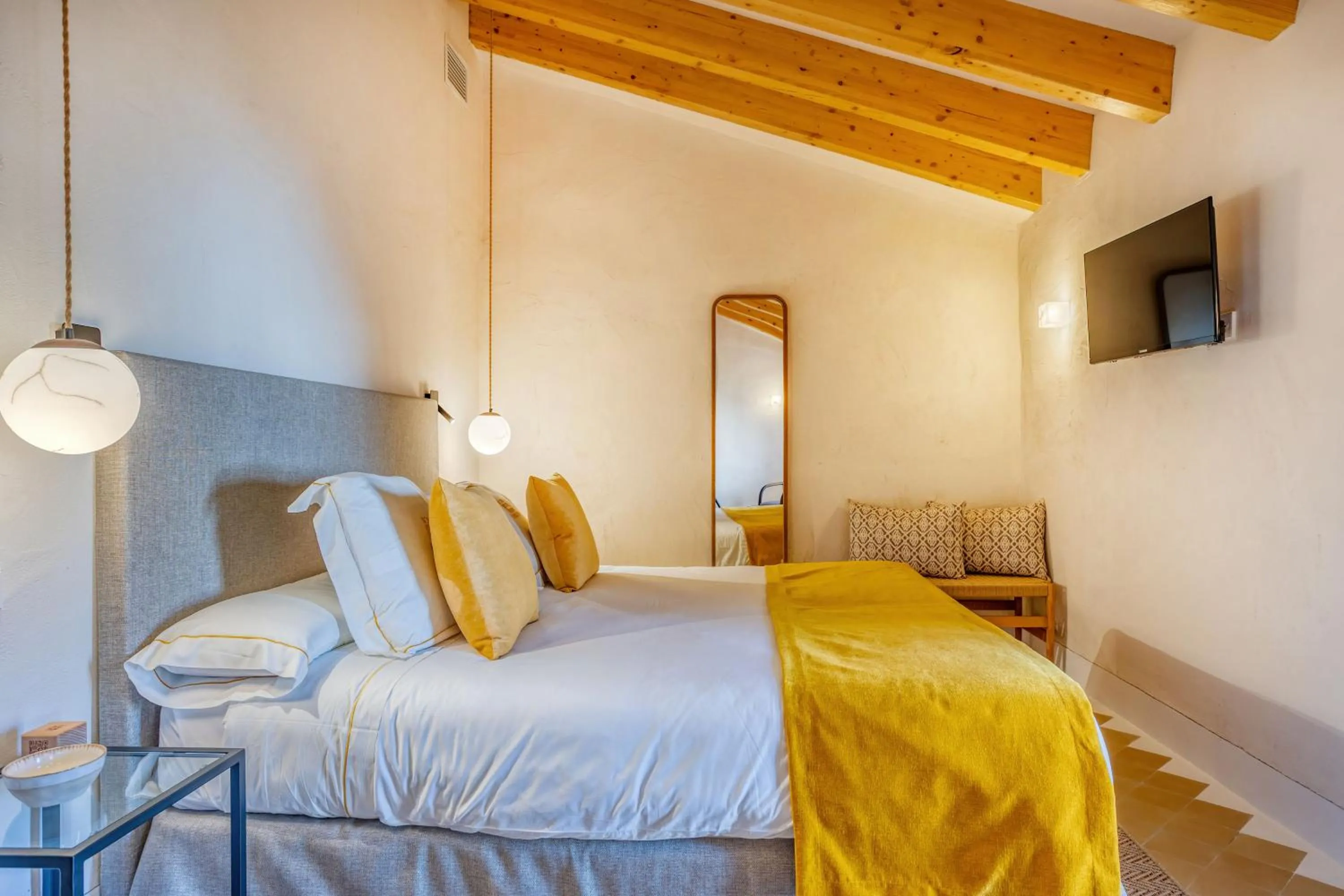 Bed in Finca Hotel Son Palou