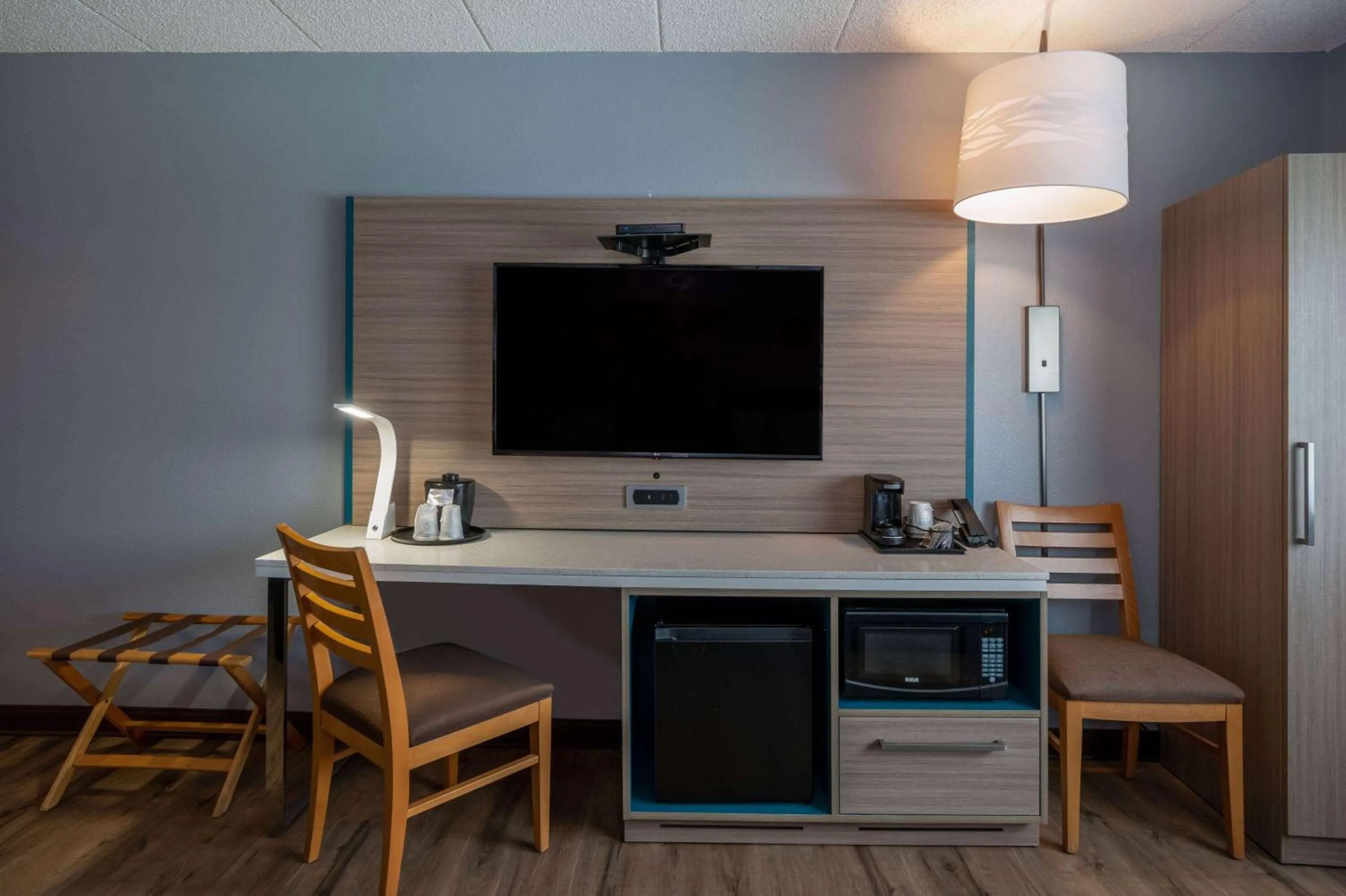 TV and multimedia in AmericInn by Wyndham Eau Claire
