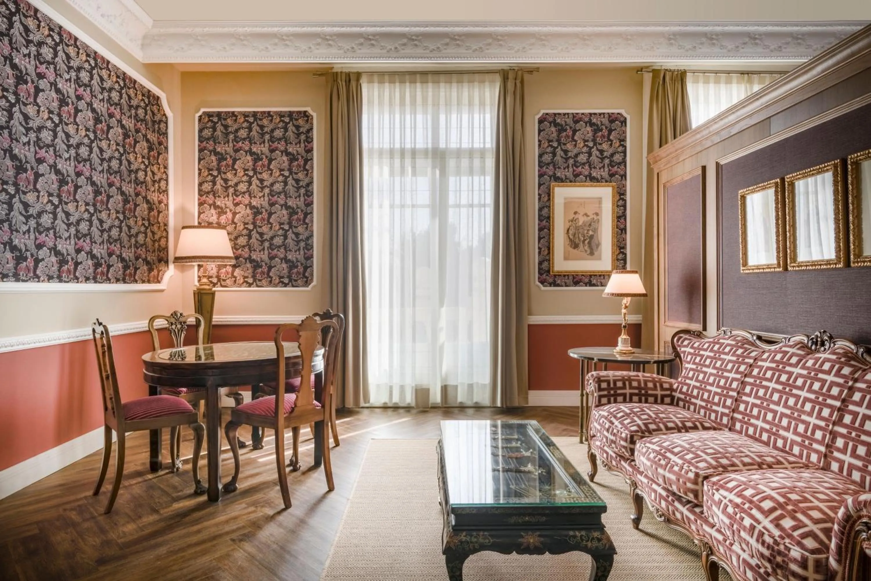 Photo of the whole room in Hotel Palacio del Retiro, Autograph Collection