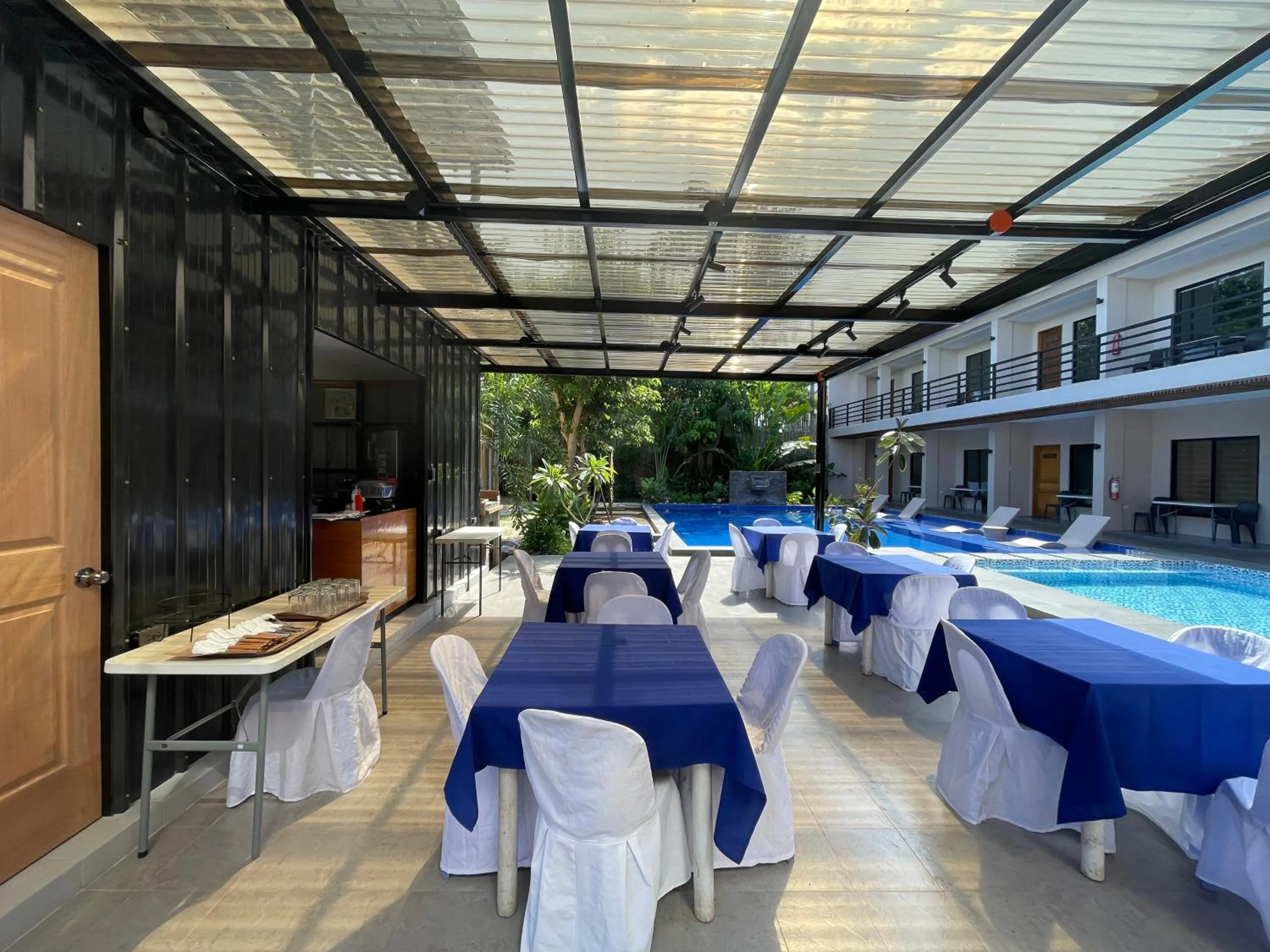 Restaurant/places to eat in TEZA Resort