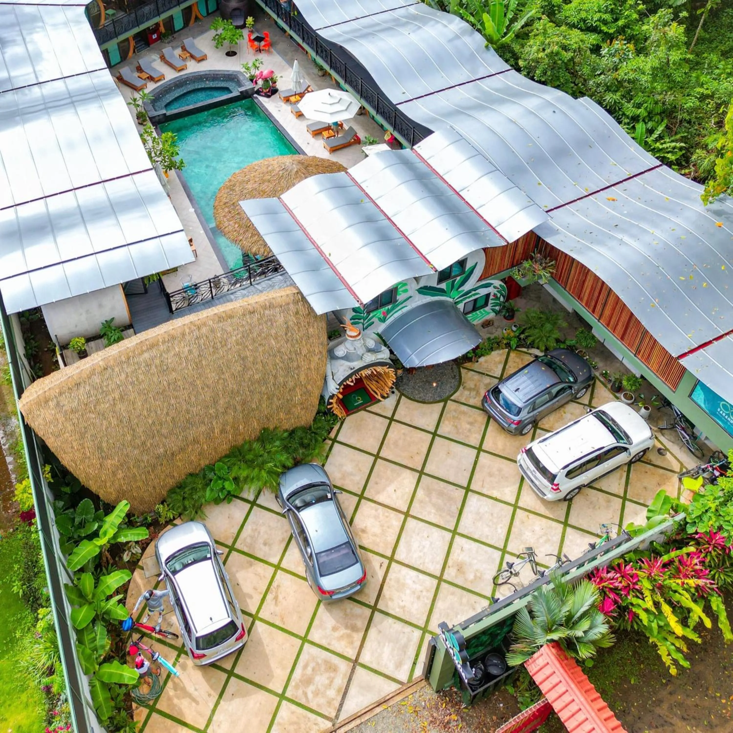 Property building in Saranda Boutique Hotel