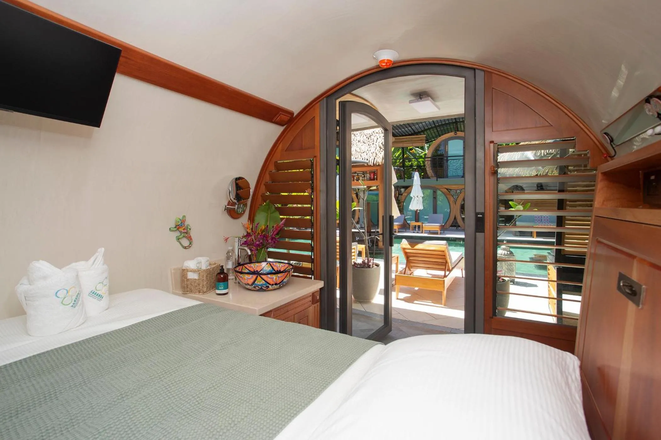 Bed in Saranda Boutique Hotel