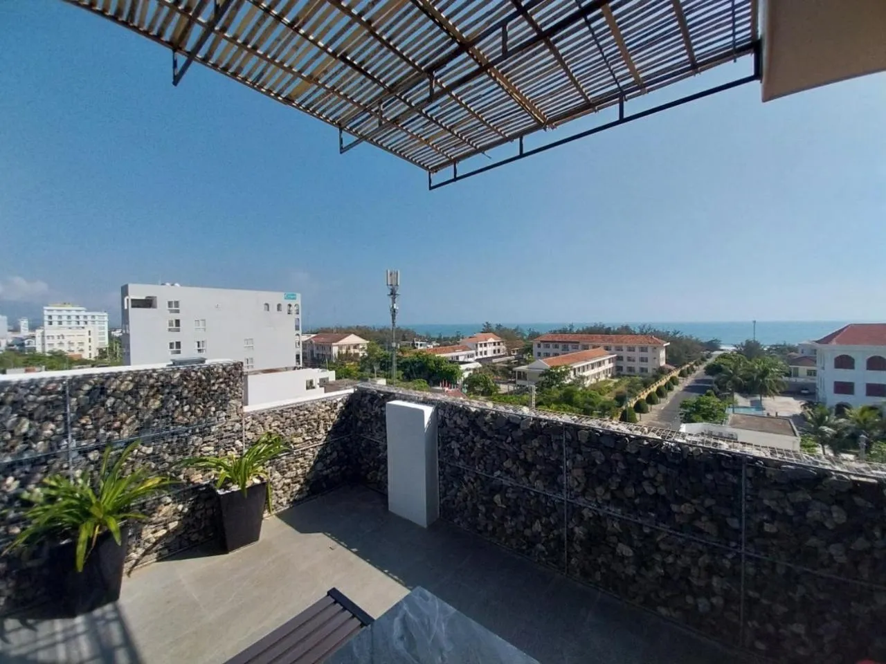 Sea view in Santini Hotel