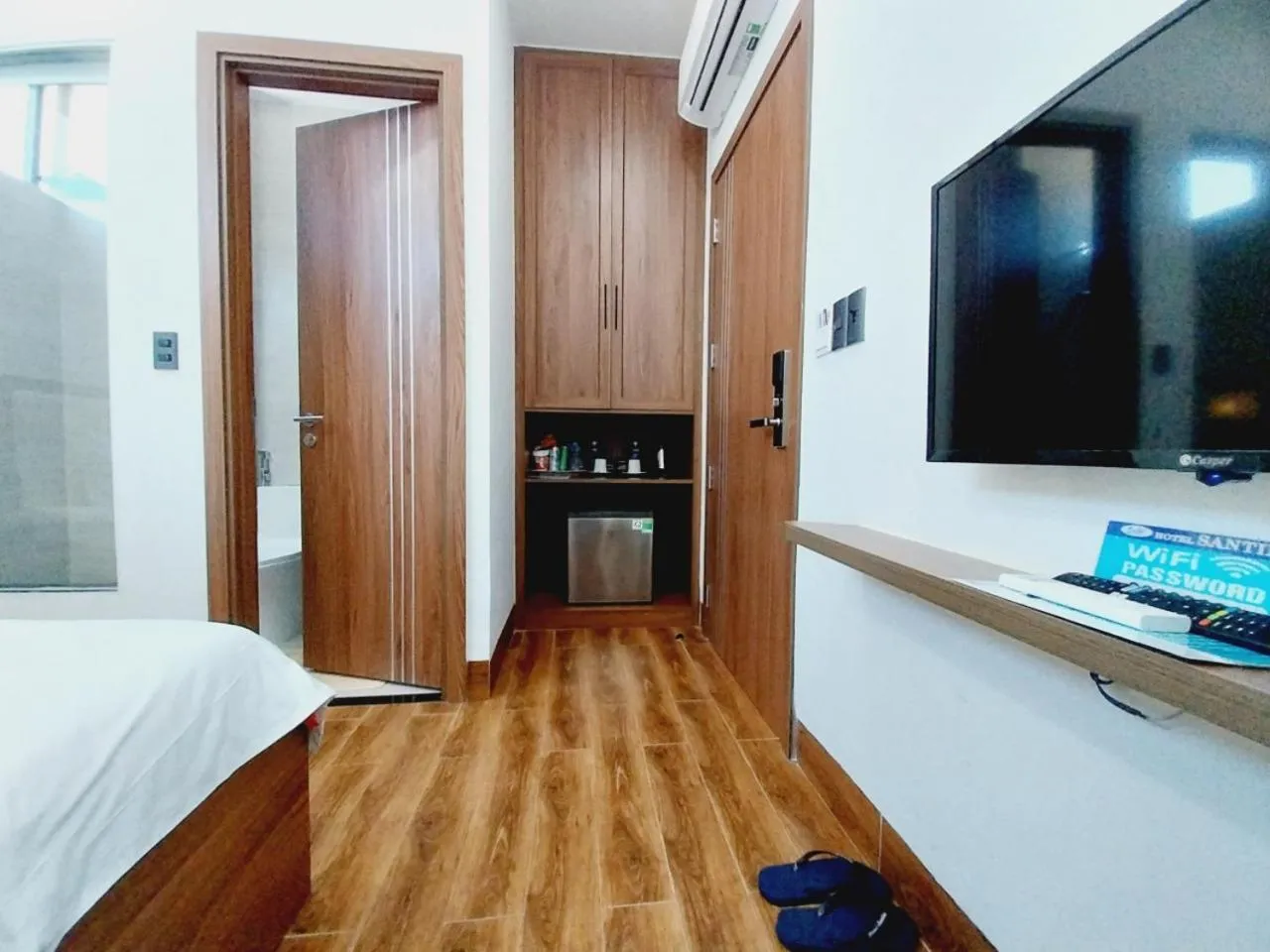 Bed in Santini Hotel