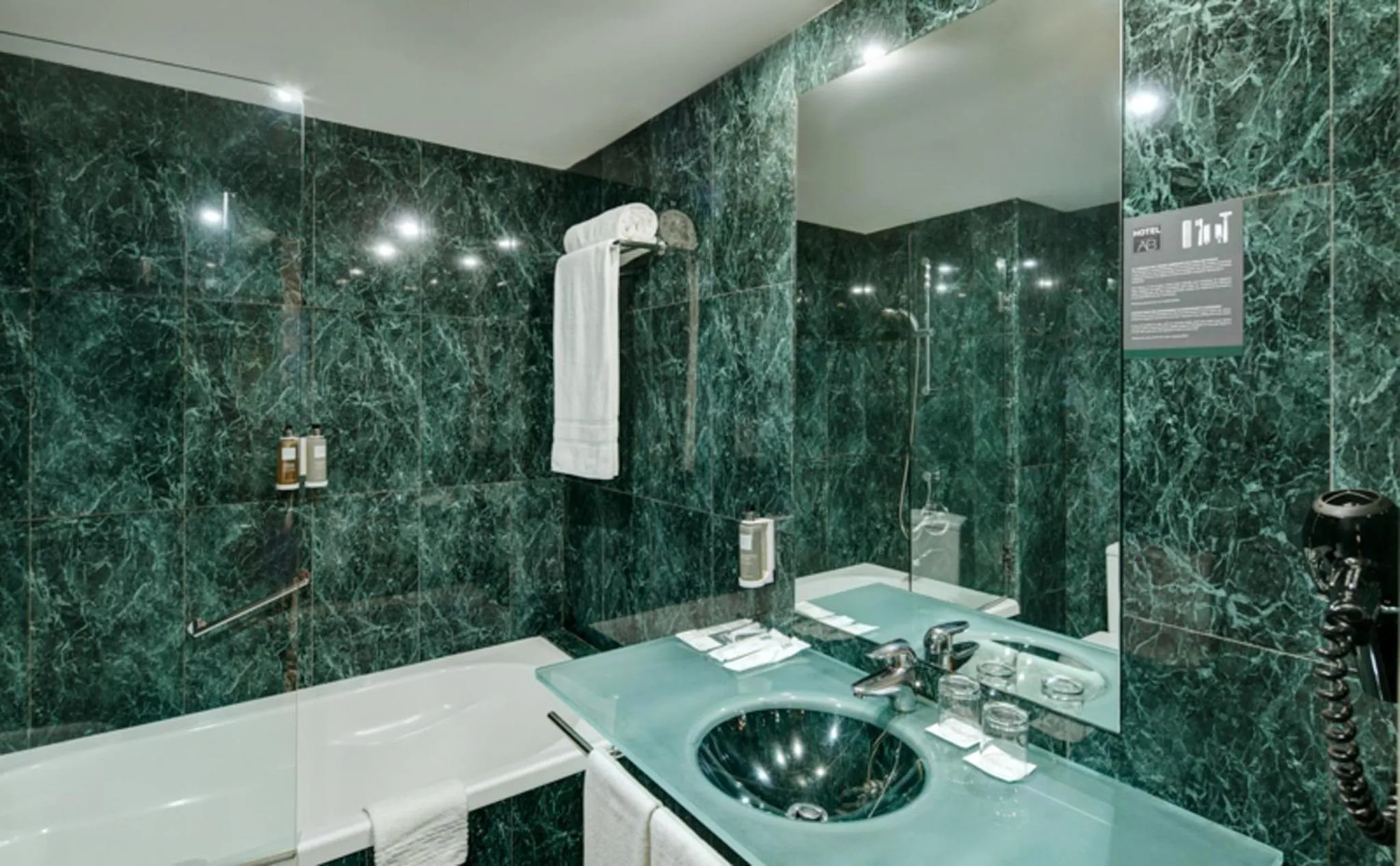 Bathroom in Sercotel AB Arganda