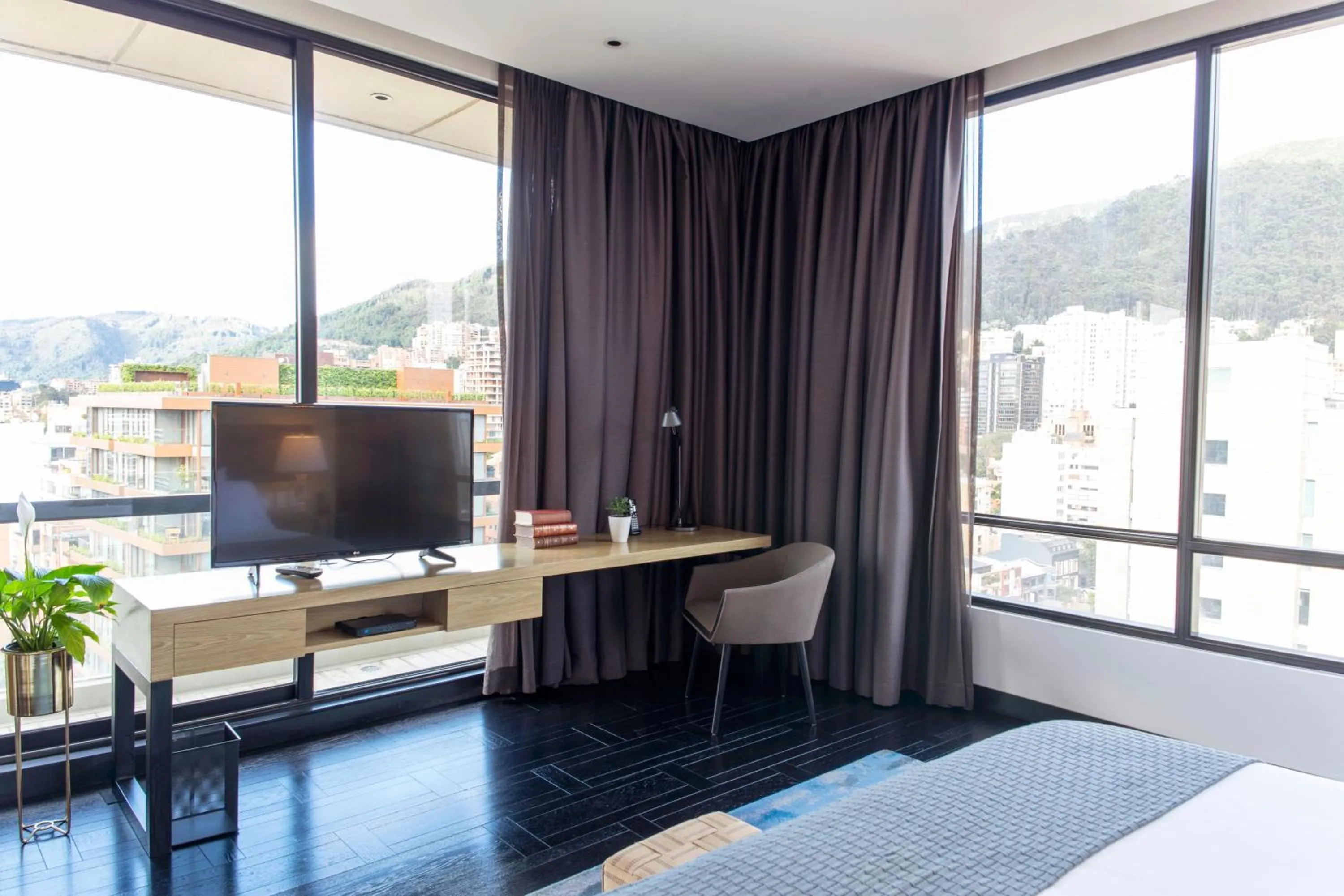 Bird's eye view in 8010 Urban Living- Luxury Home Experience