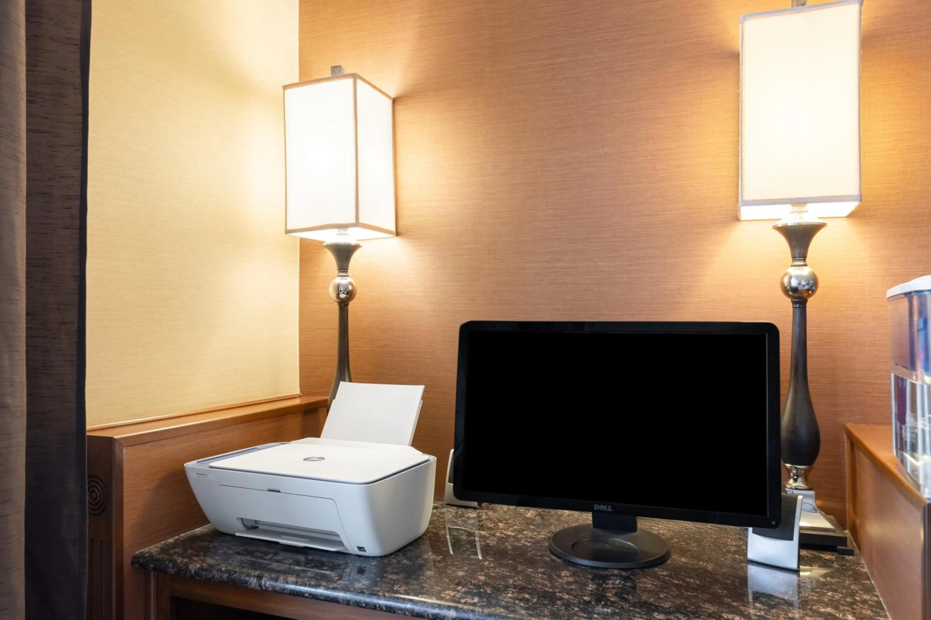 Business facilities in Days Inn by Wyndham Columbia Kentucky