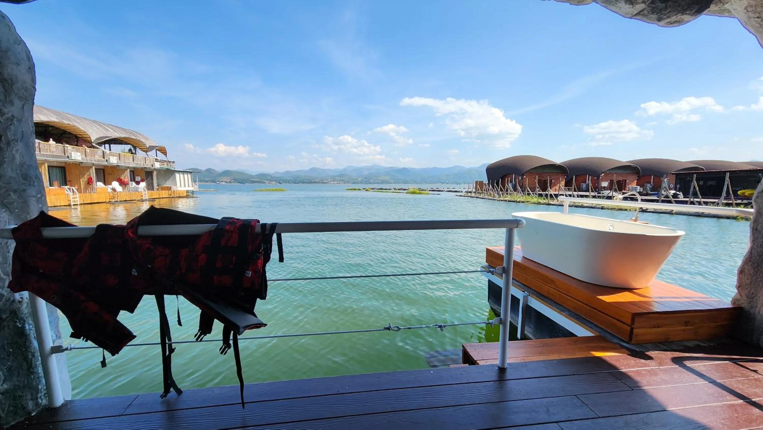 บ้านไร่ วรรณ วาลย์ รีสอร์ท