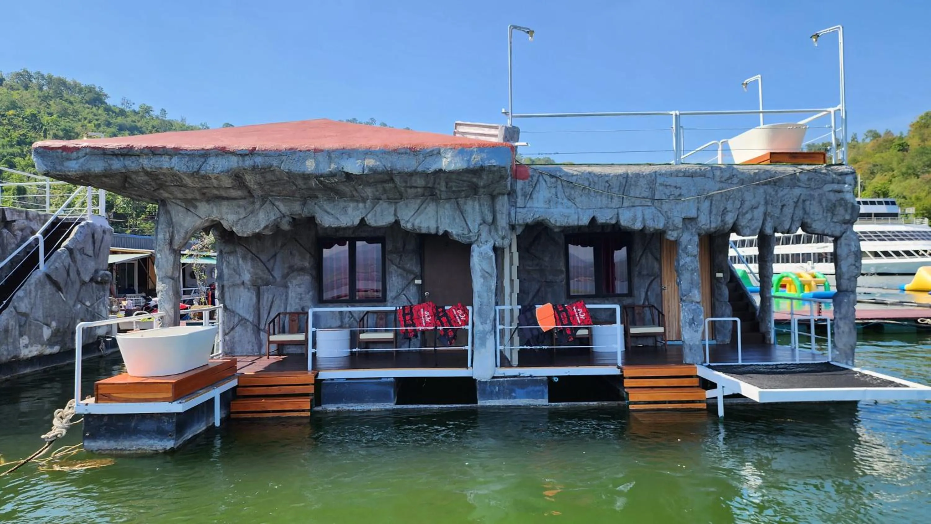 บ้านไร่ วรรณ วาลย์ รีสอร์ท