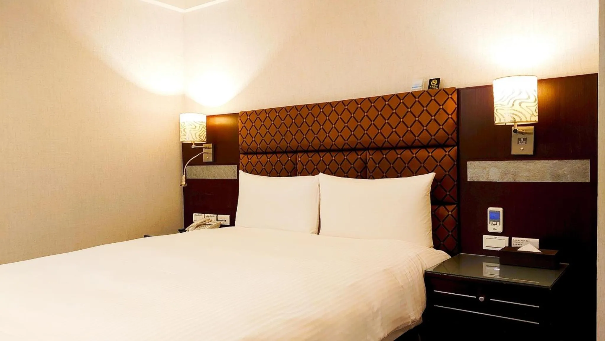 Bed in Hub Hotel Banqiao Branch