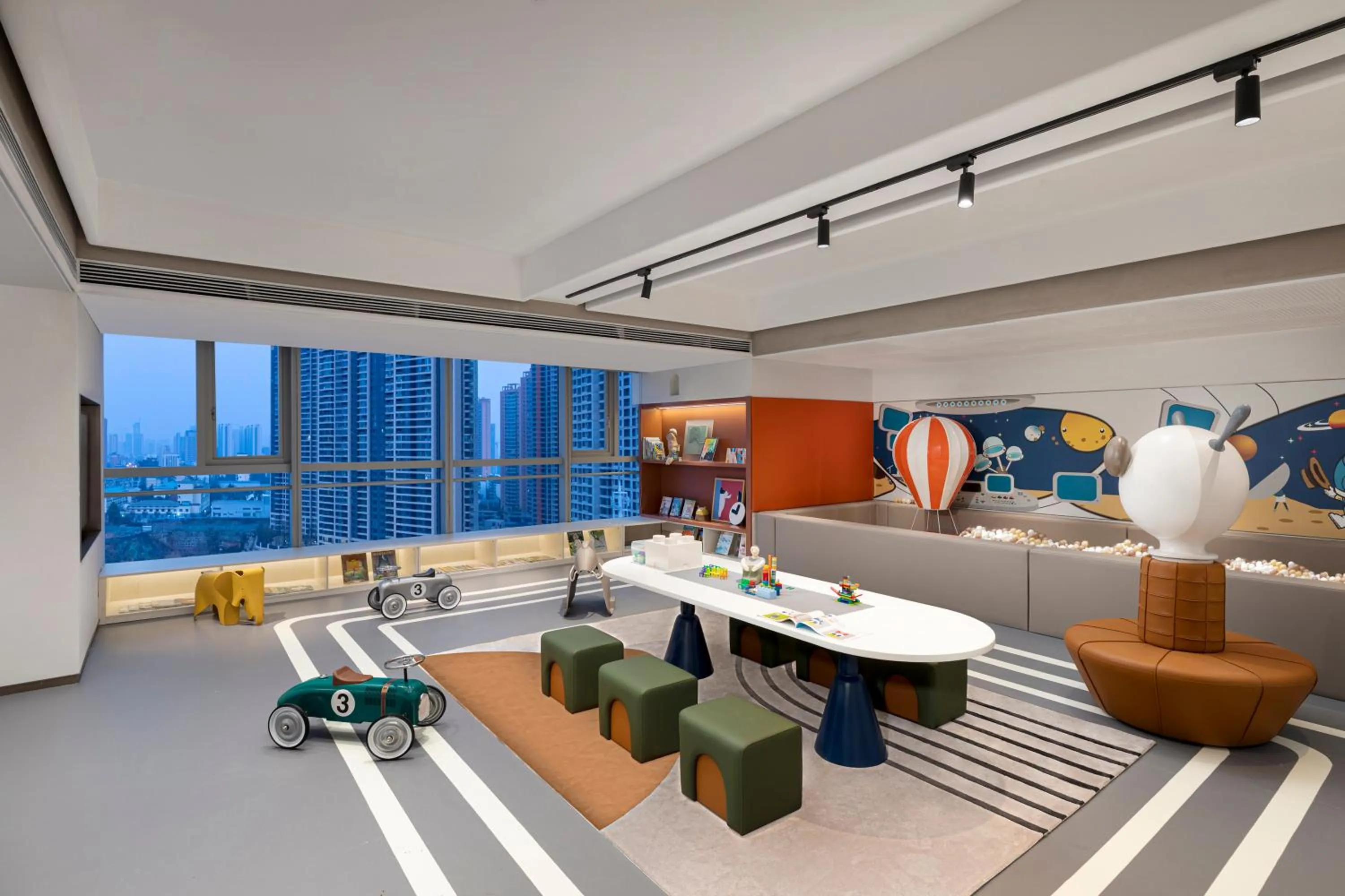 Children play ground in Somerset Future Center Wuhan