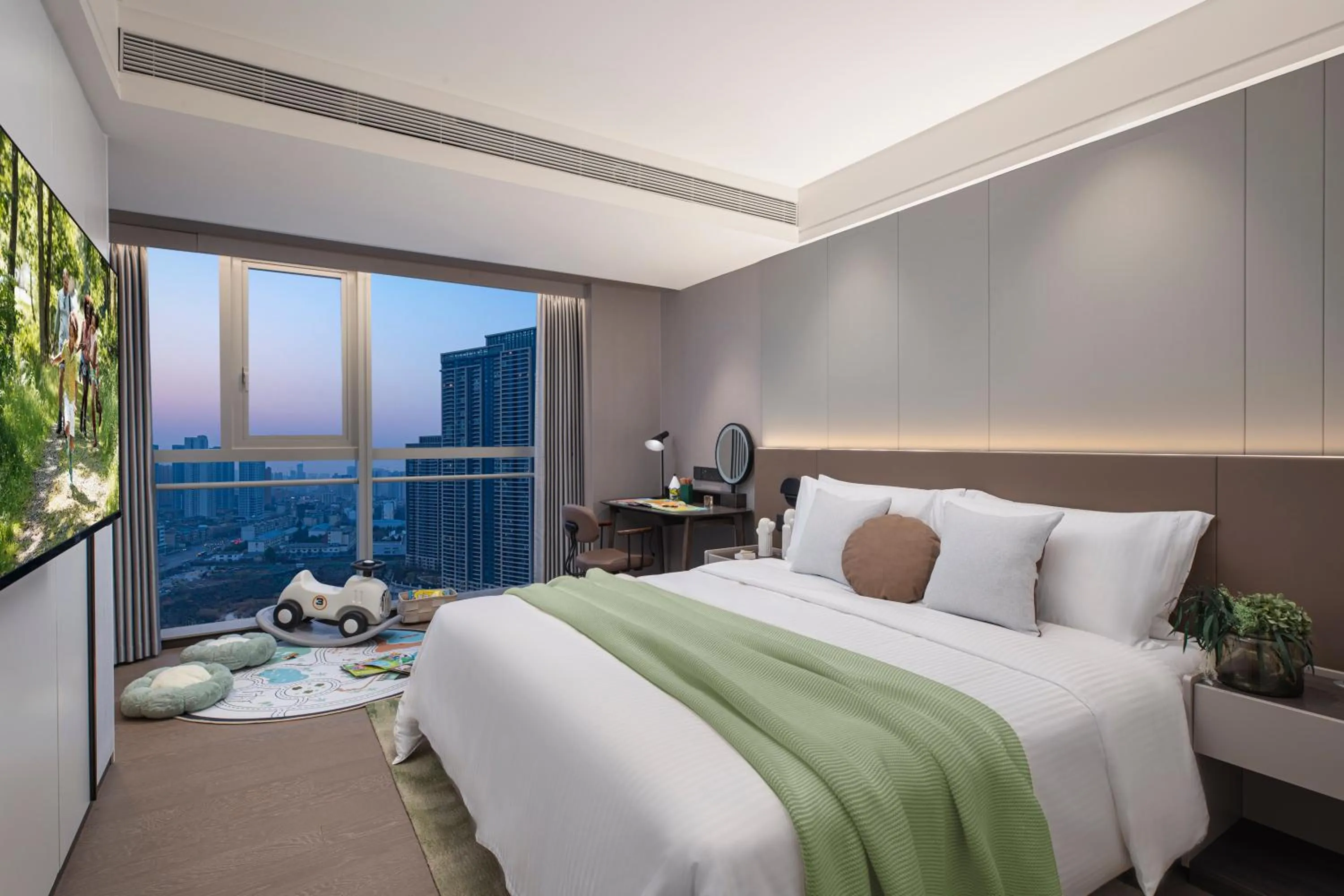 Bedroom, Bed in Somerset Future Center Wuhan